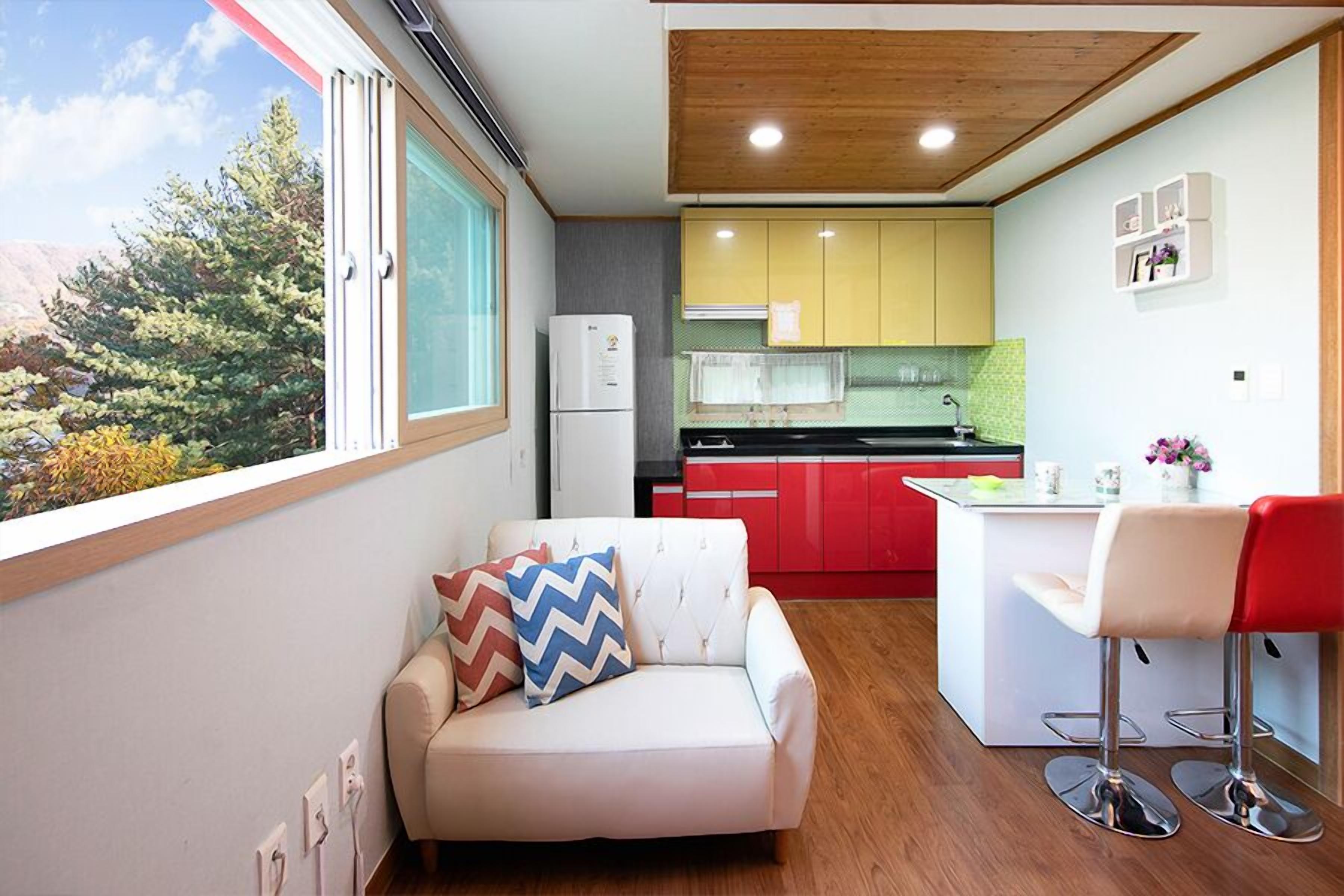 Nami Island Herb Pension