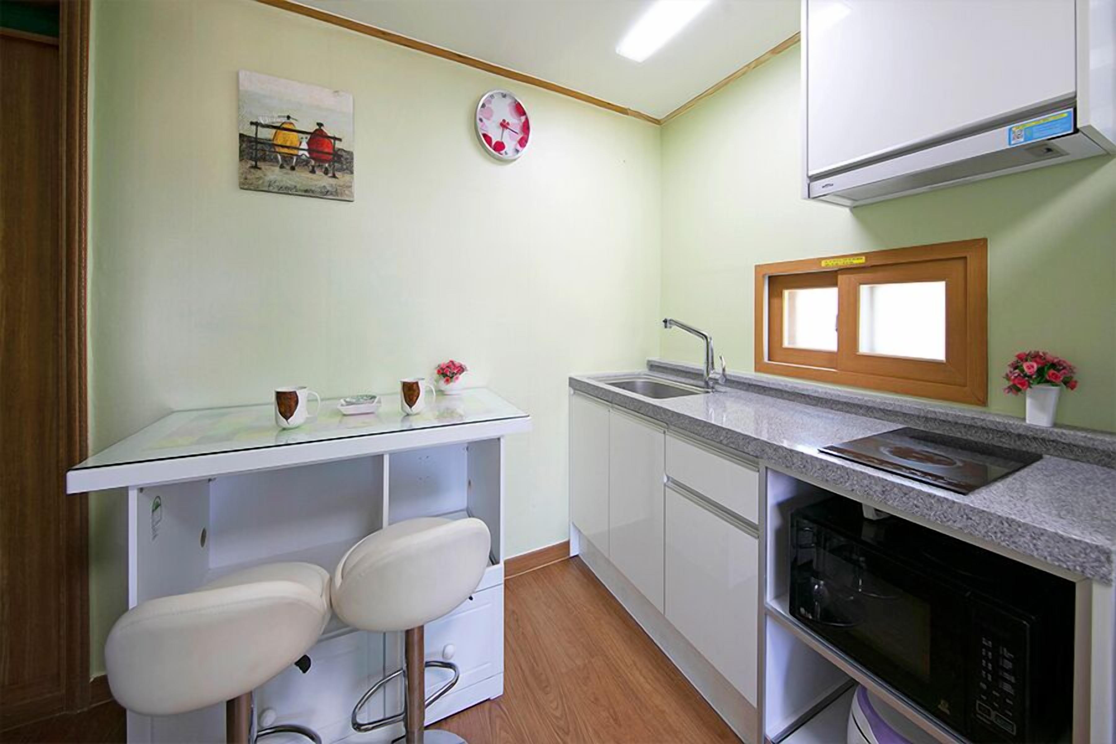 Nami Island Herb Pension