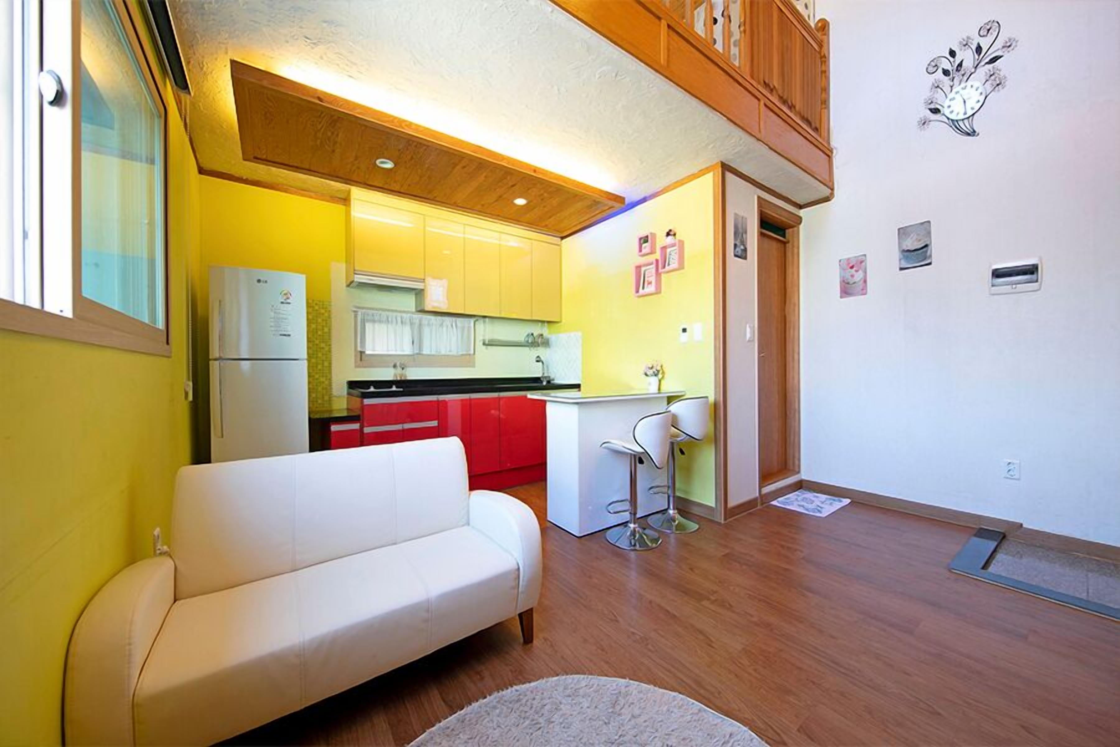 Nami Island Herb Pension