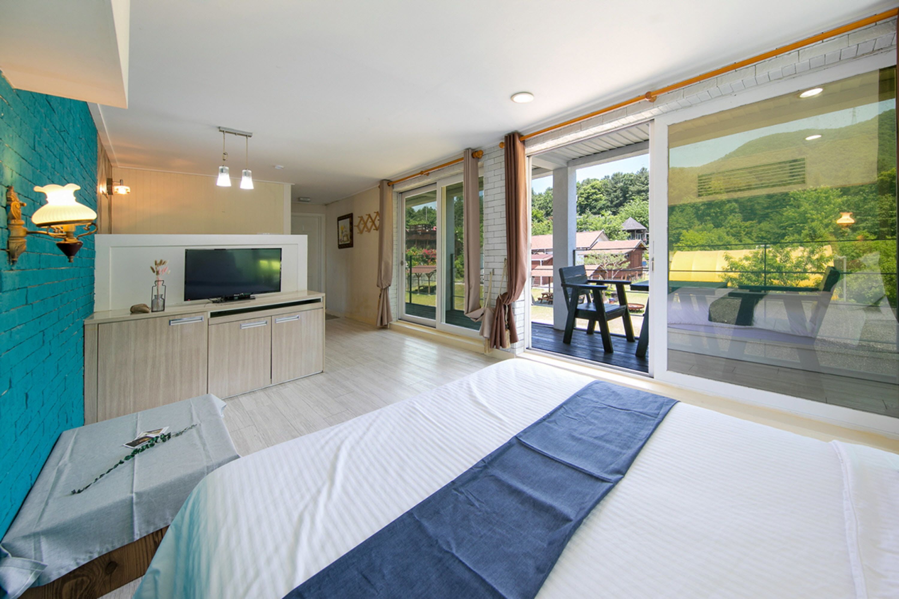 Nami Island O2 Pension