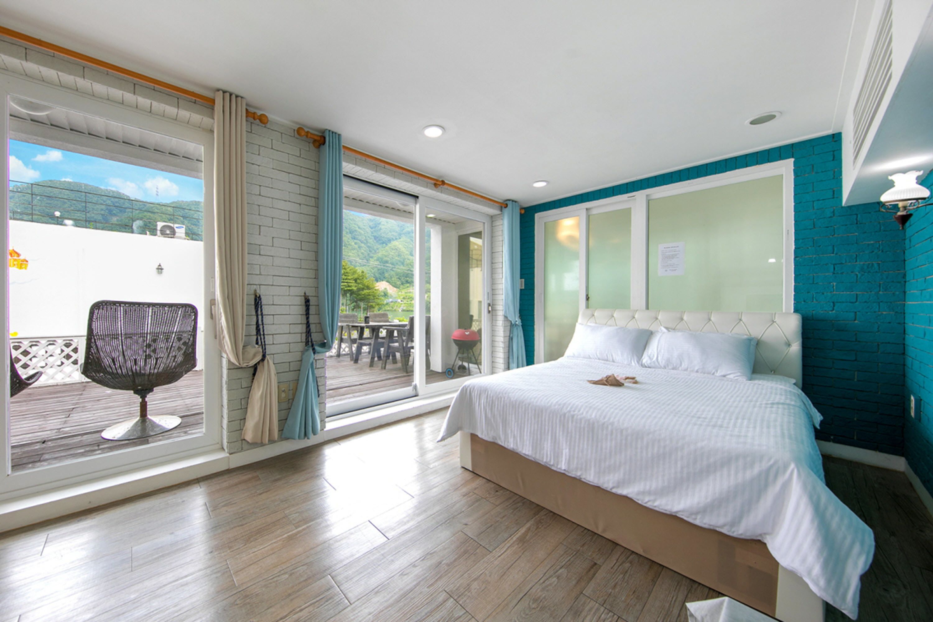 Nami Island O2 Pension