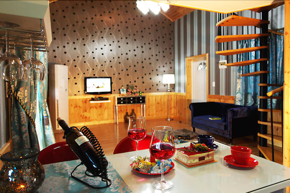 Popcorn House Pension