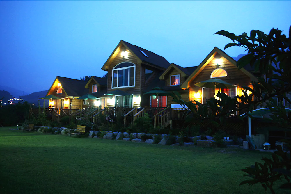 Popcorn House Pension