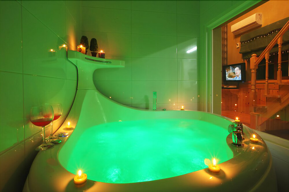 Popcorn House Pension