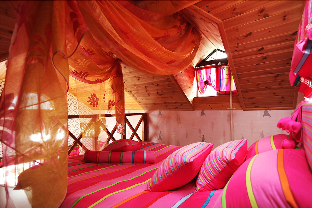 Popcorn House Pension