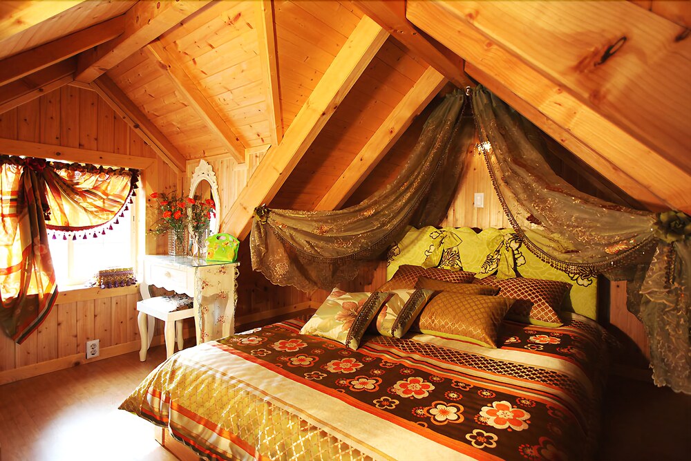 Popcorn House Pension