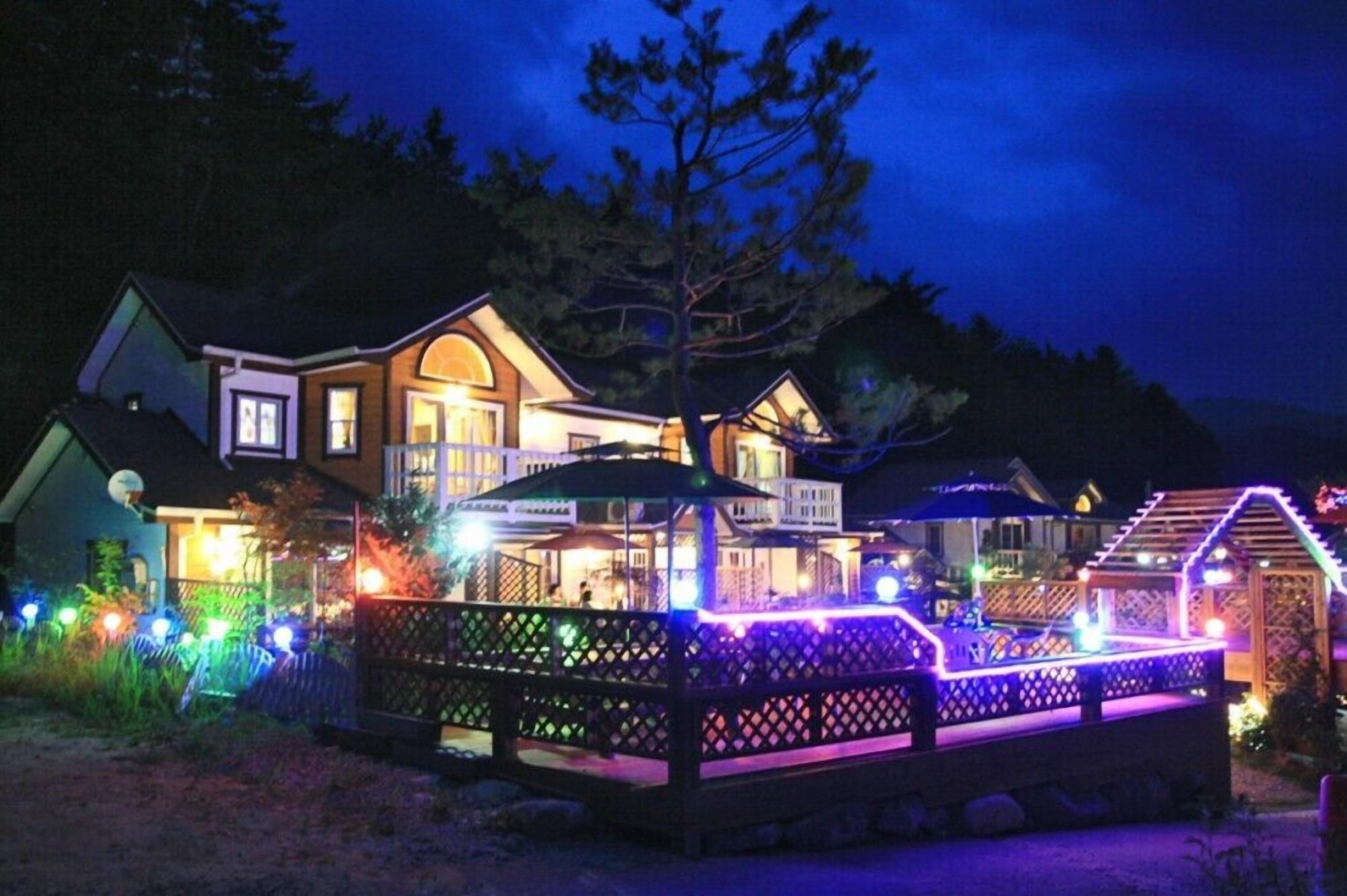 Ravie Pension