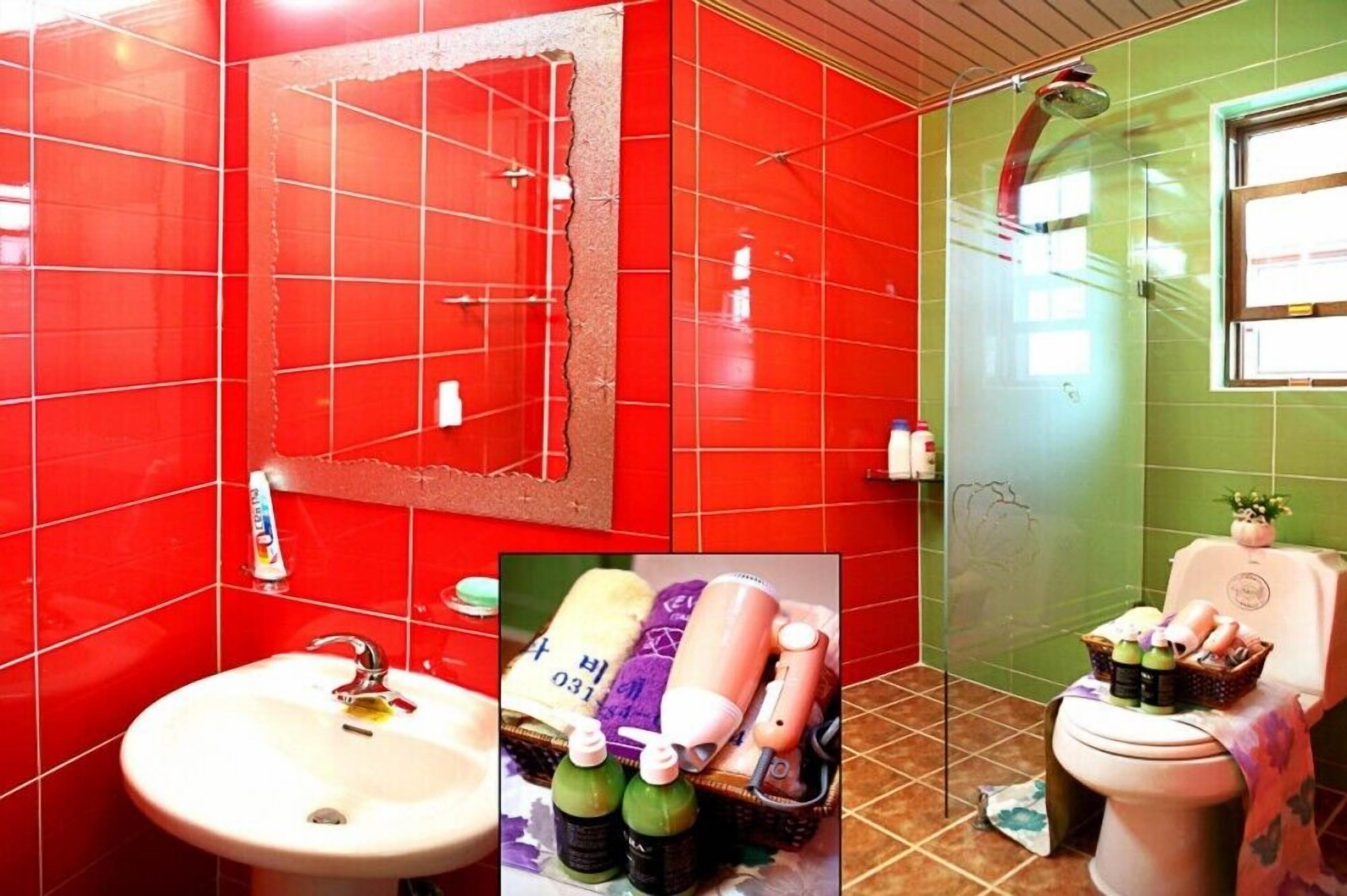 Ravie Pension