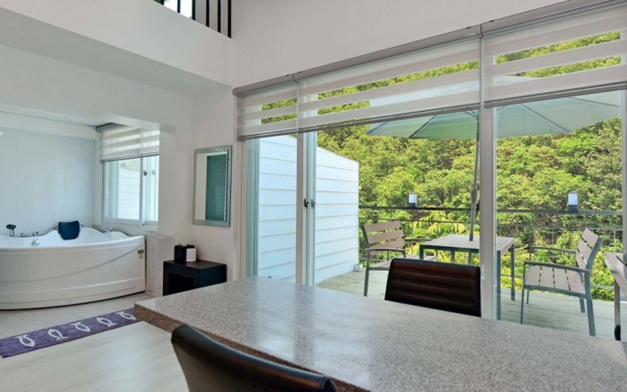 Secret Moon Pension