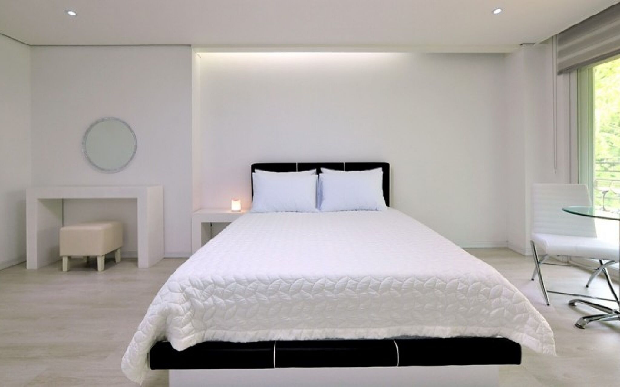 Secret Moon Pension