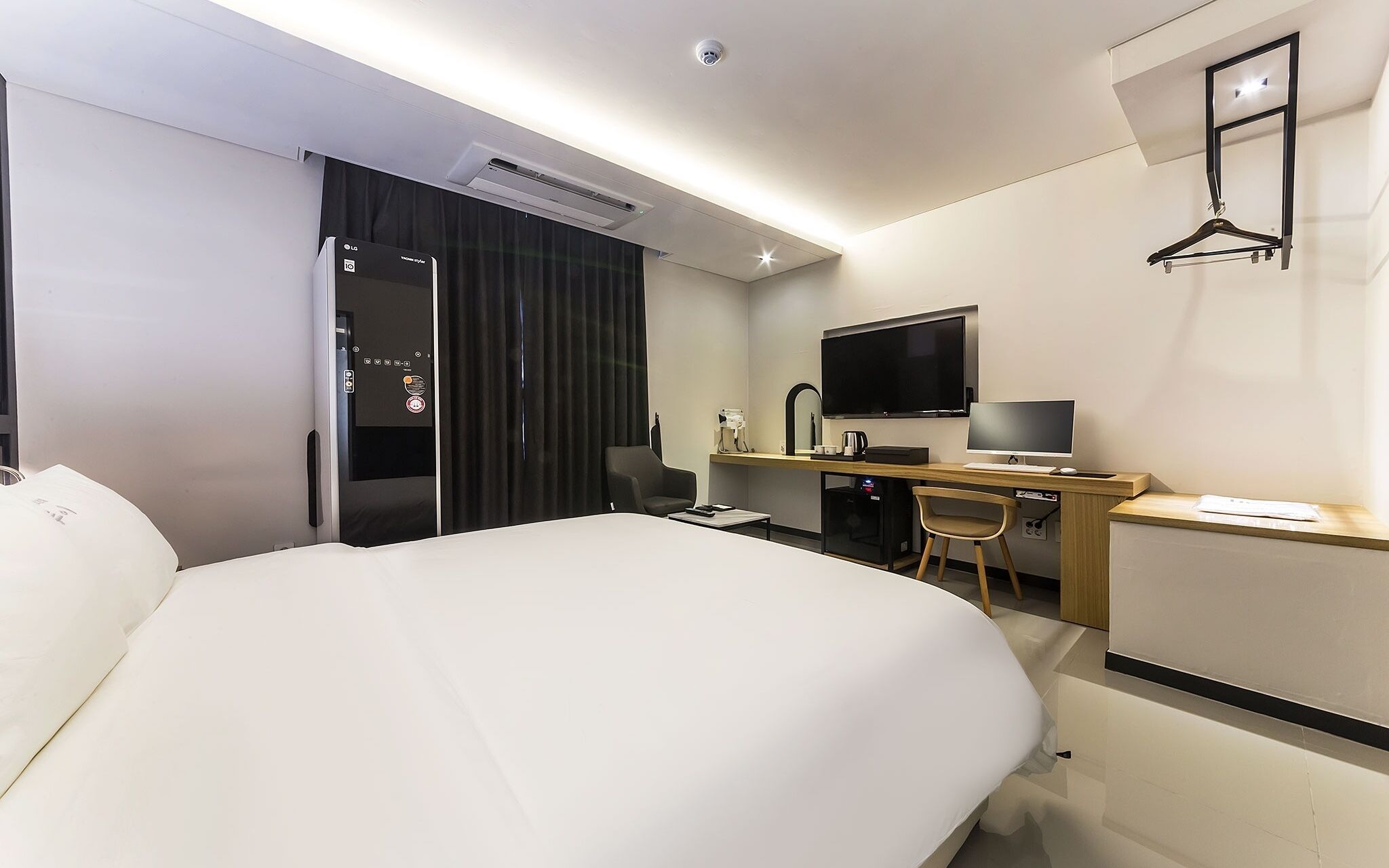 Gimpo Drive-in B-faced Hotel Louis