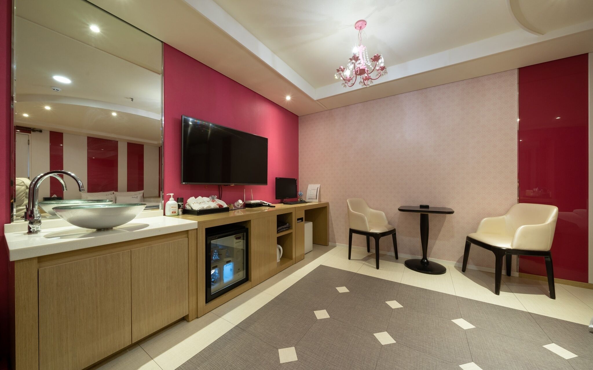 Gimpo Habibi Self Check-In Motel