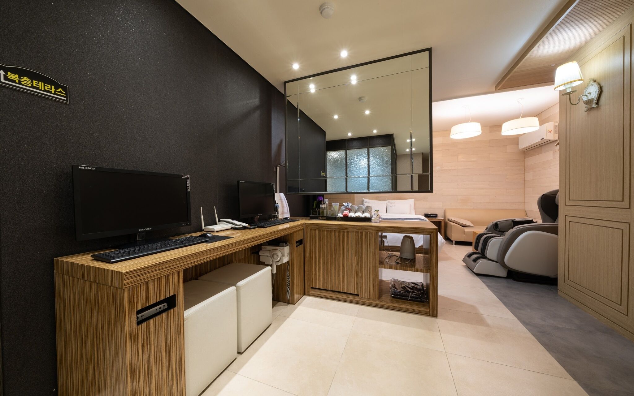 Gimpo Habibi Self Check-In Motel