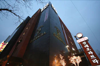 Cleopatra Hotel