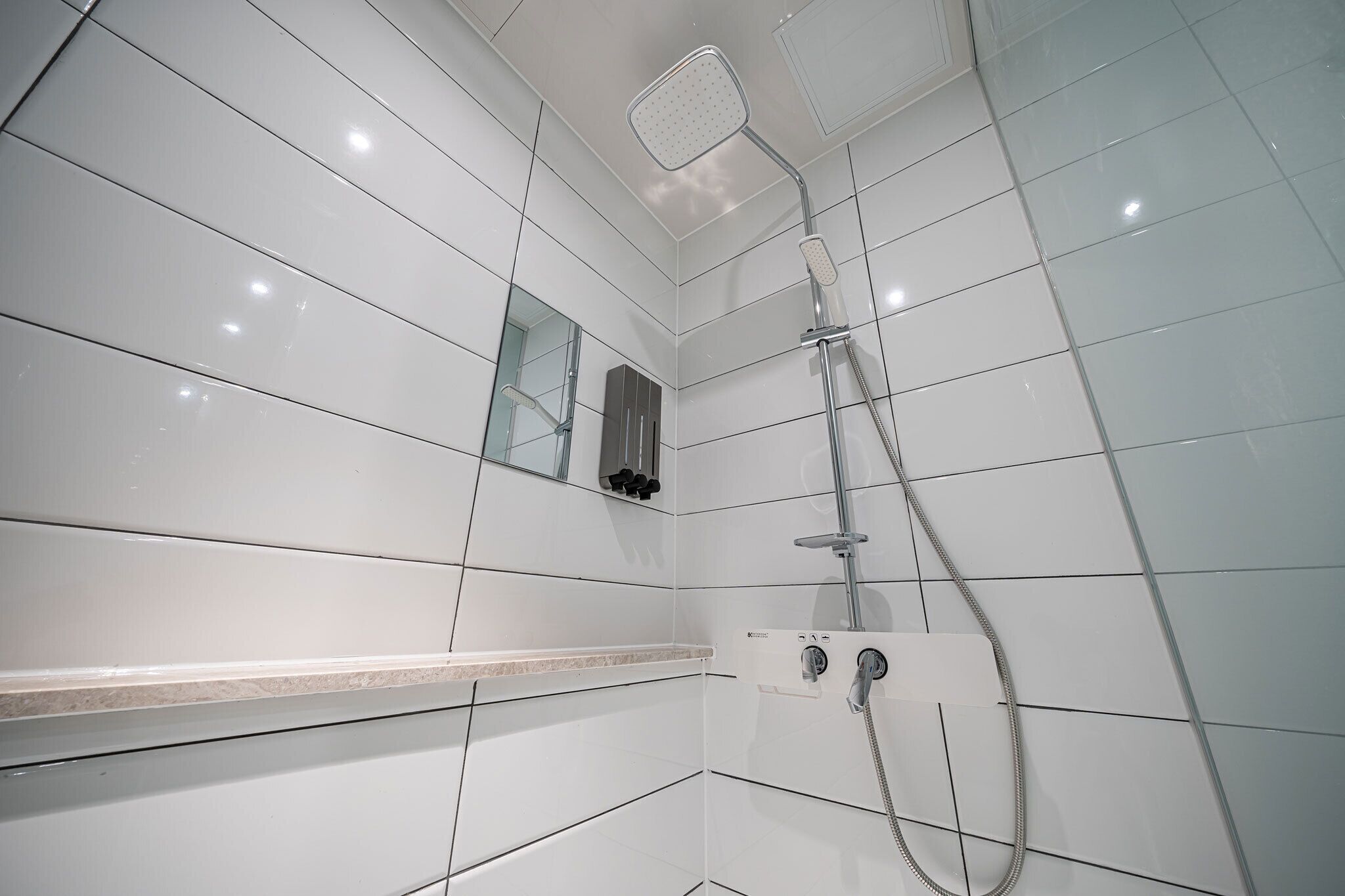 Goyang Stay Bishop Hotel