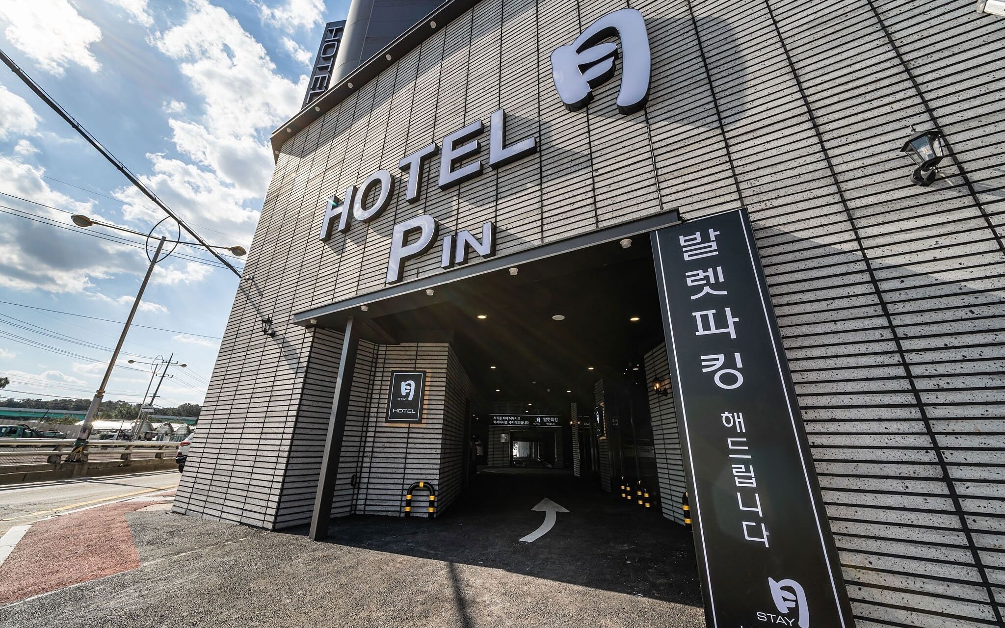 Goyang Stay Bishop Hotel