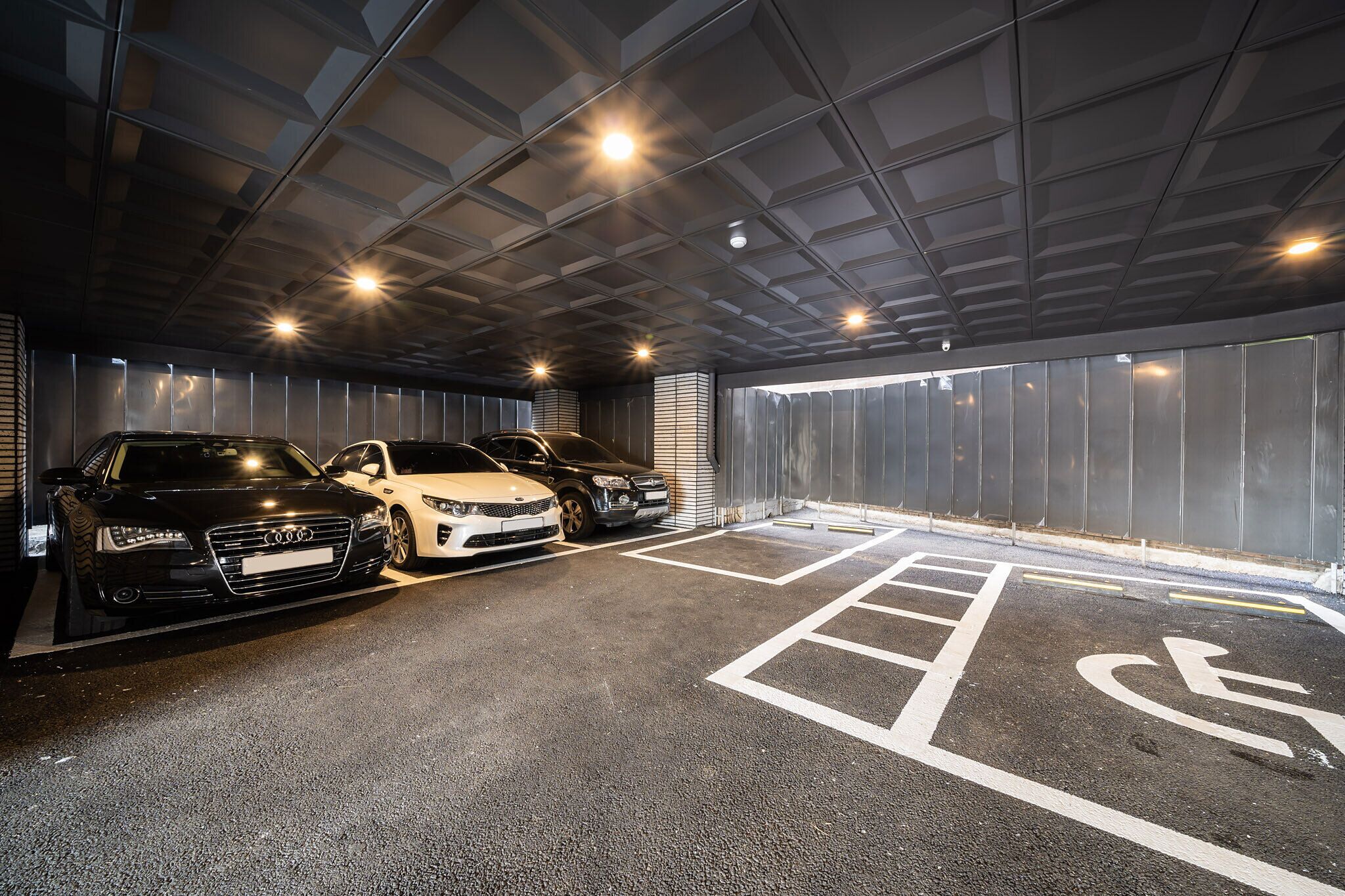 Goyang Stay Bishop Hotel