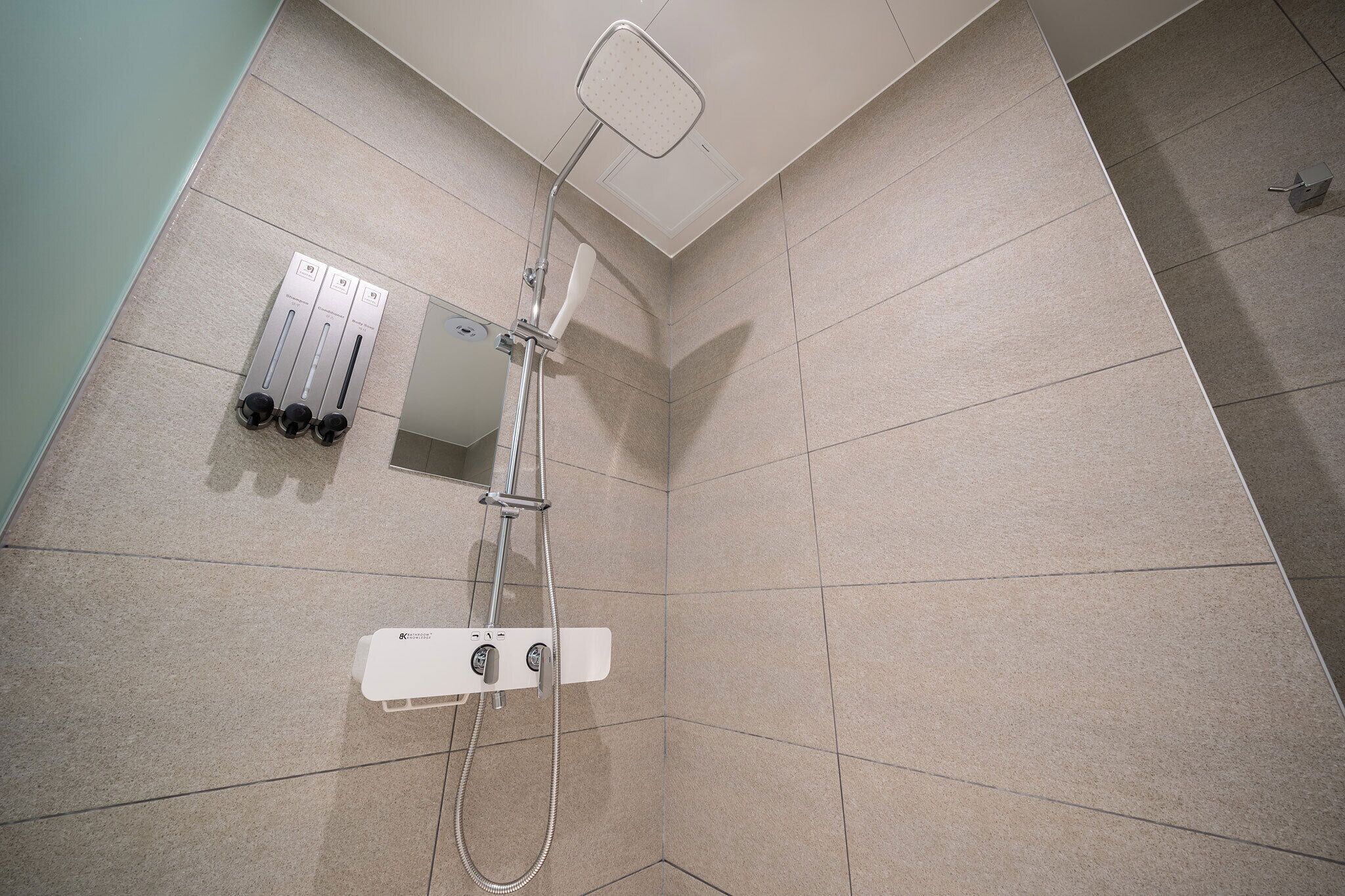 Goyang Stay Bishop Hotel