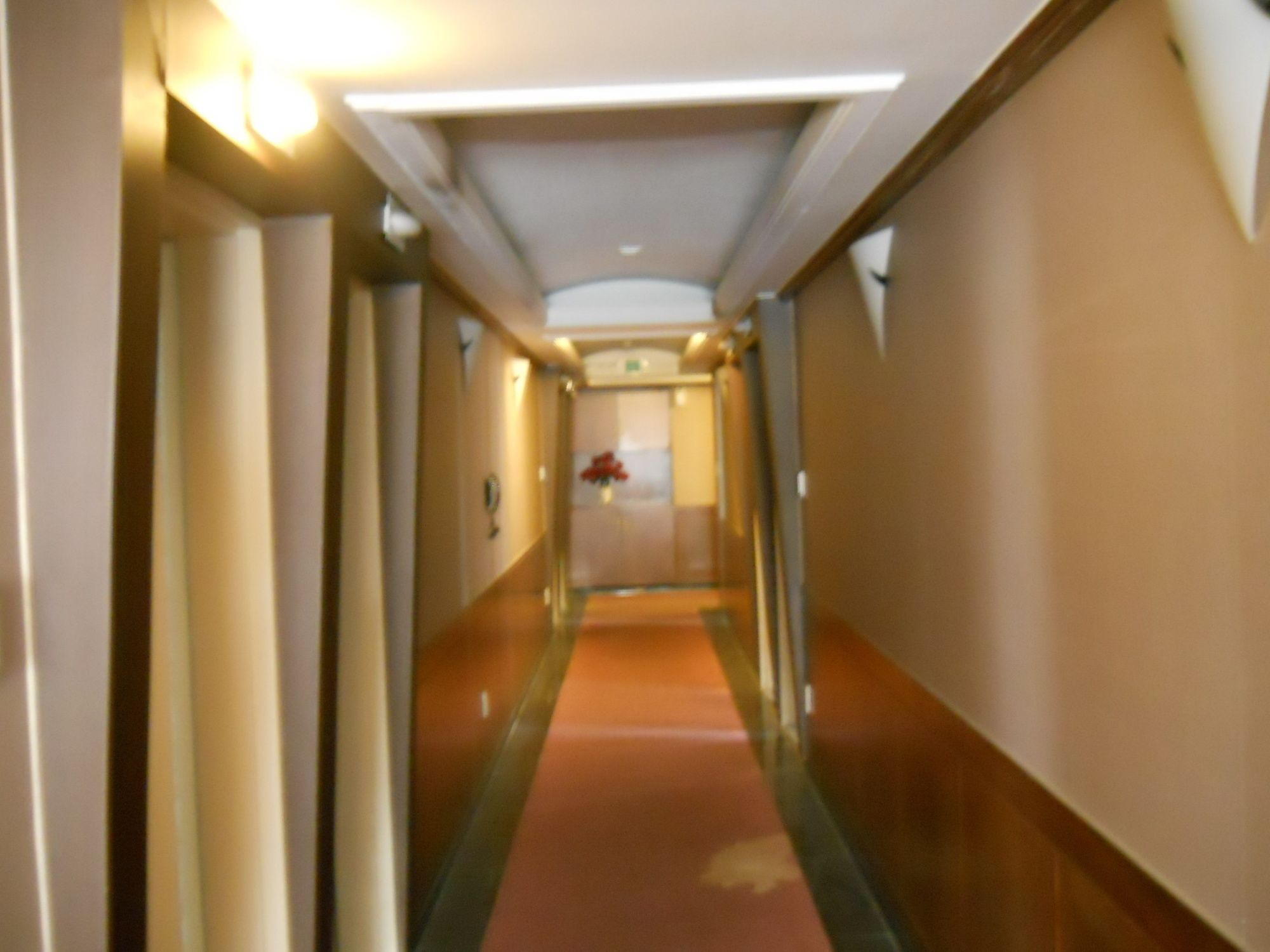 Hotel Millennium