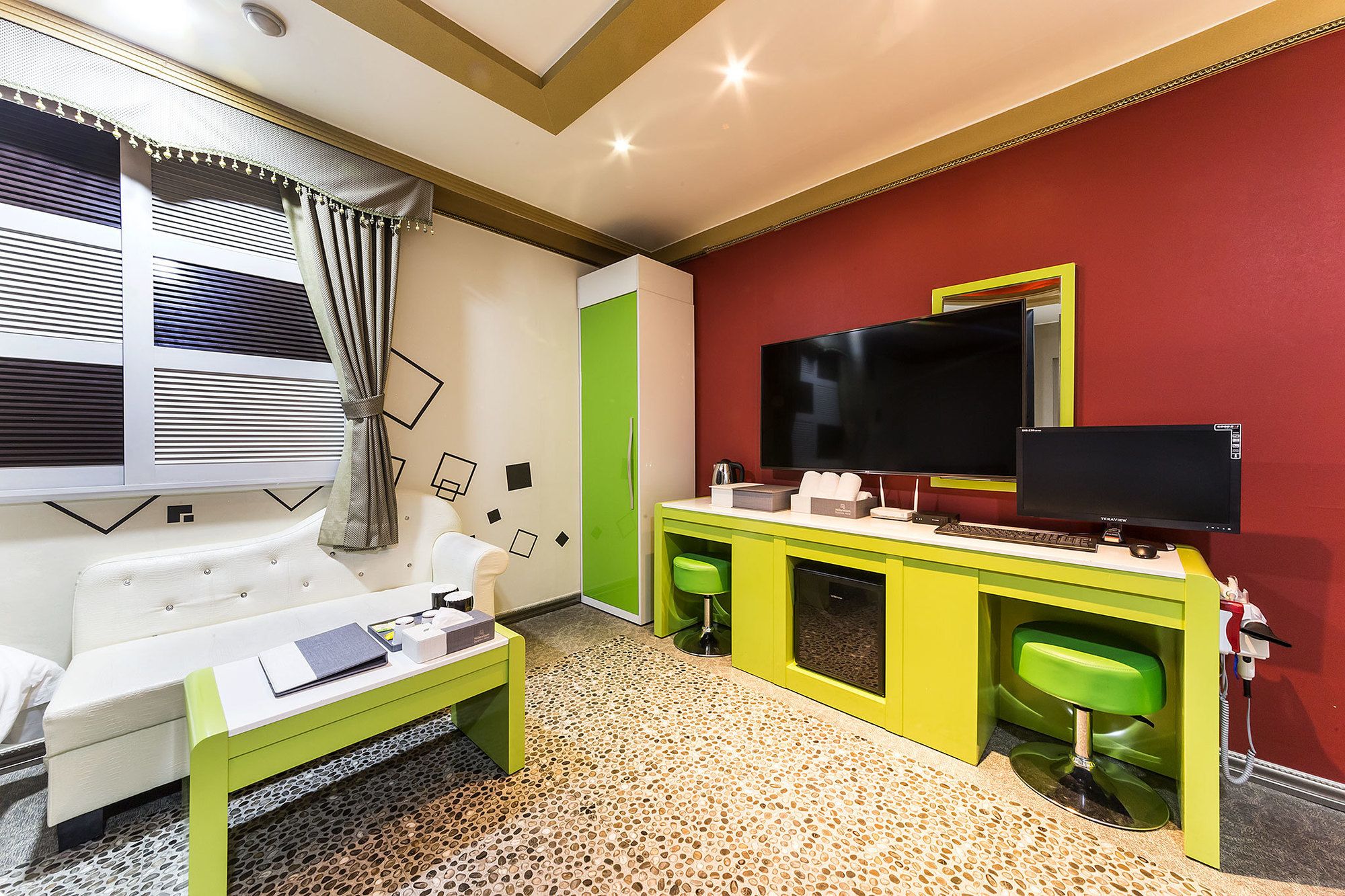 Hotel Millennium