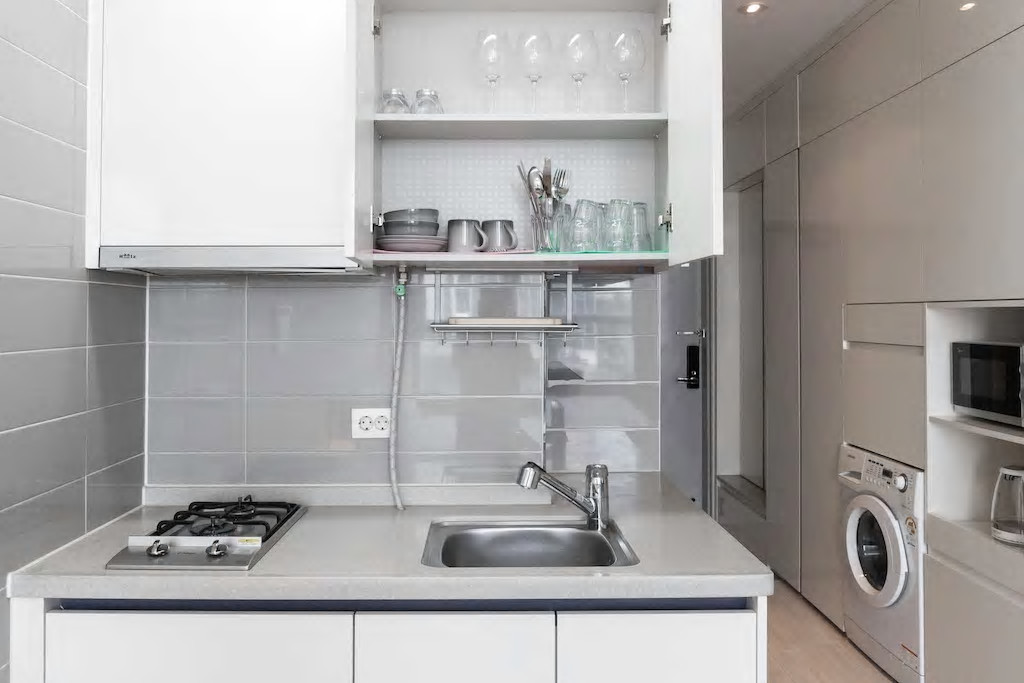 Onemount Residence