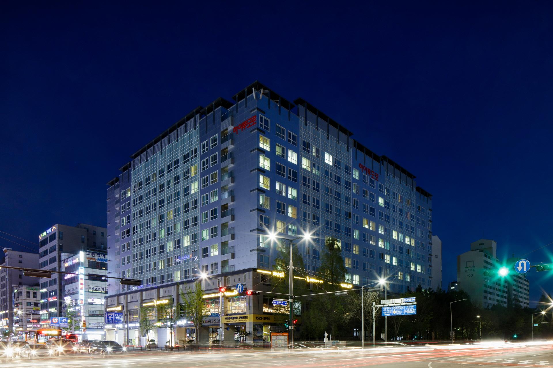 Hi Tomorrow Residence