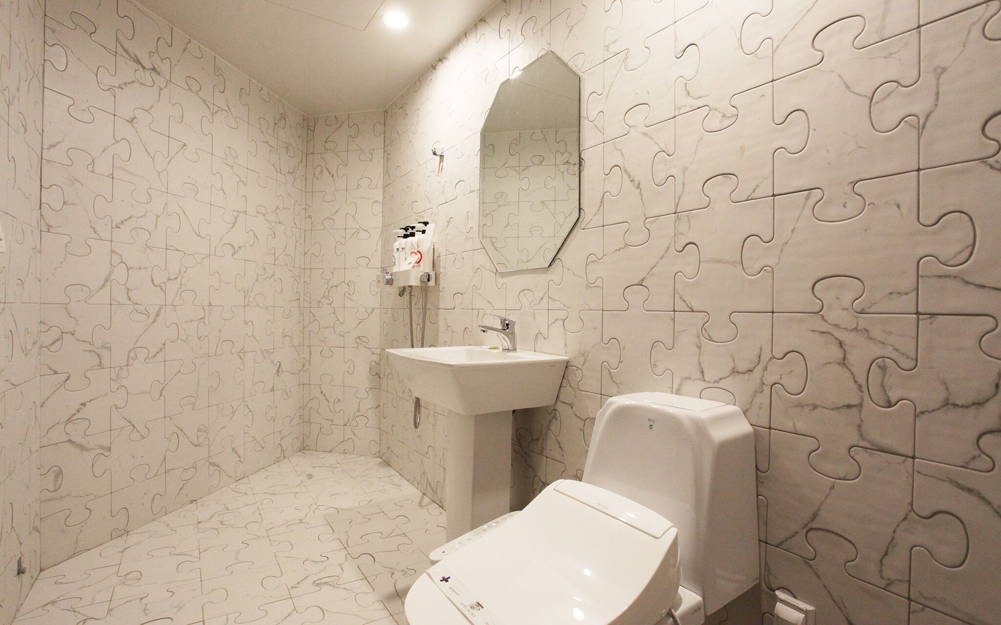 Sanbon Hotel in Cafe