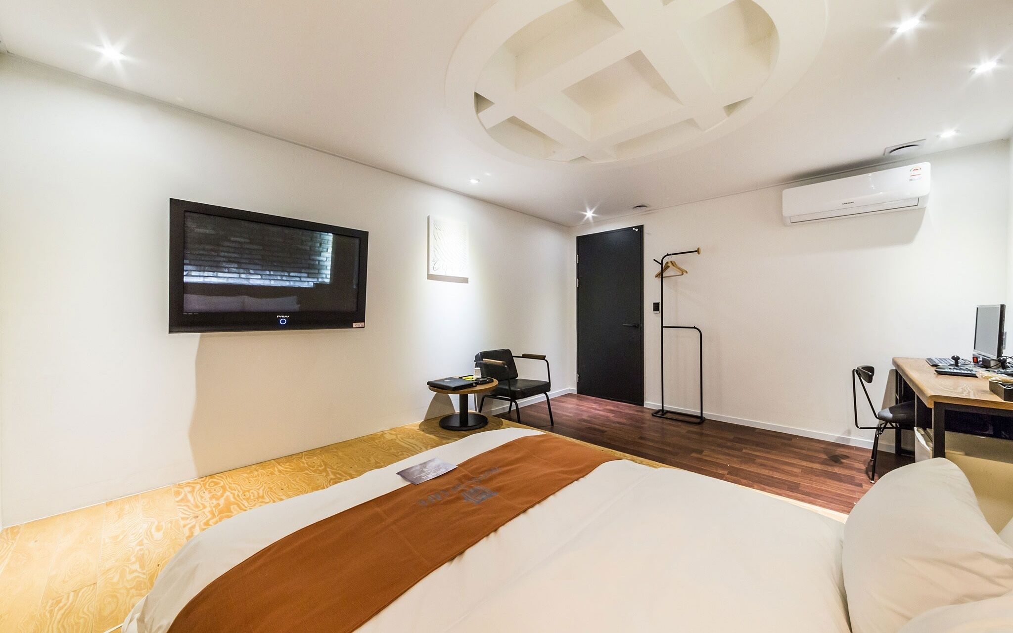 Sanbon Hotel in Cafe