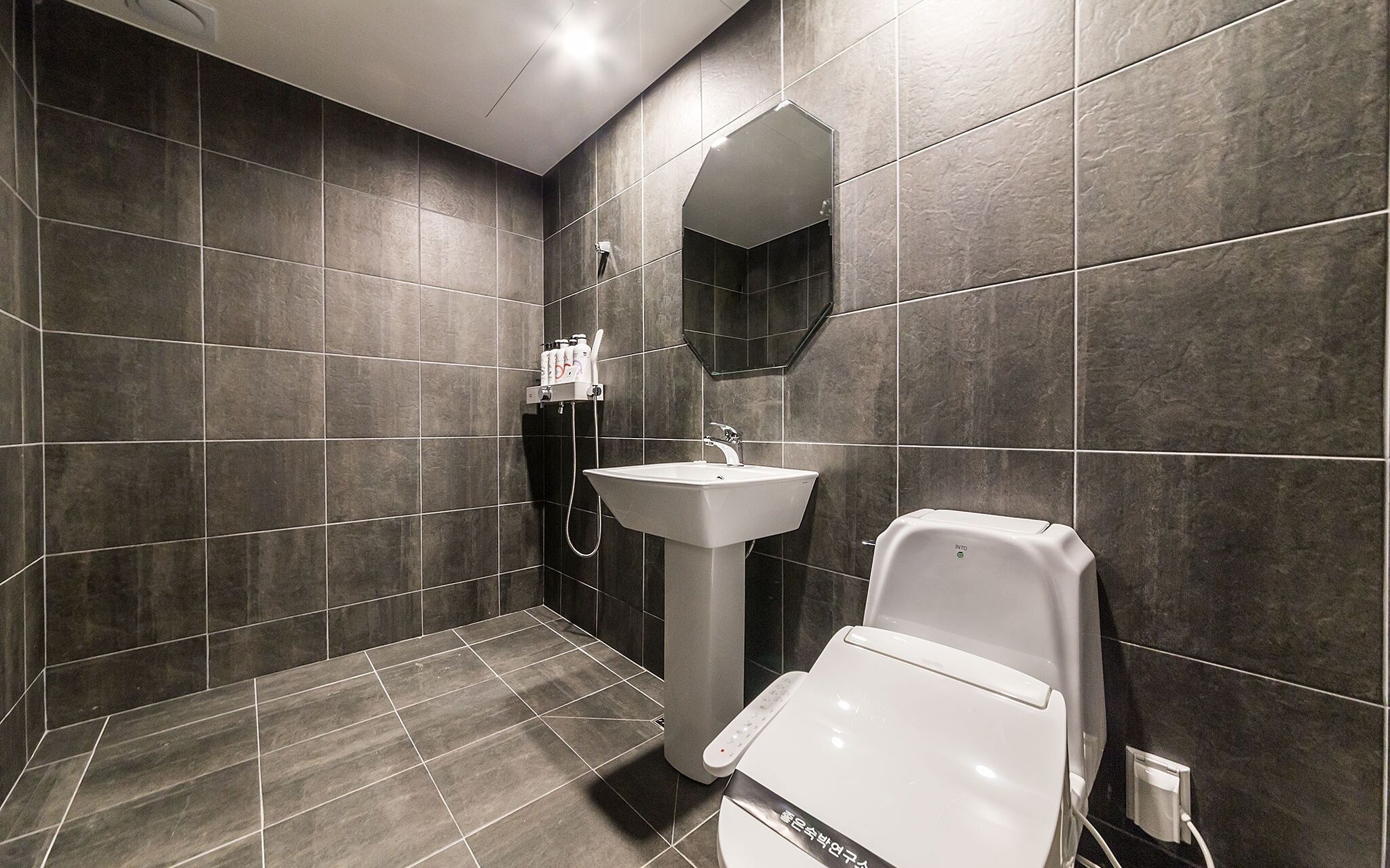 Sanbon Hotel in Cafe