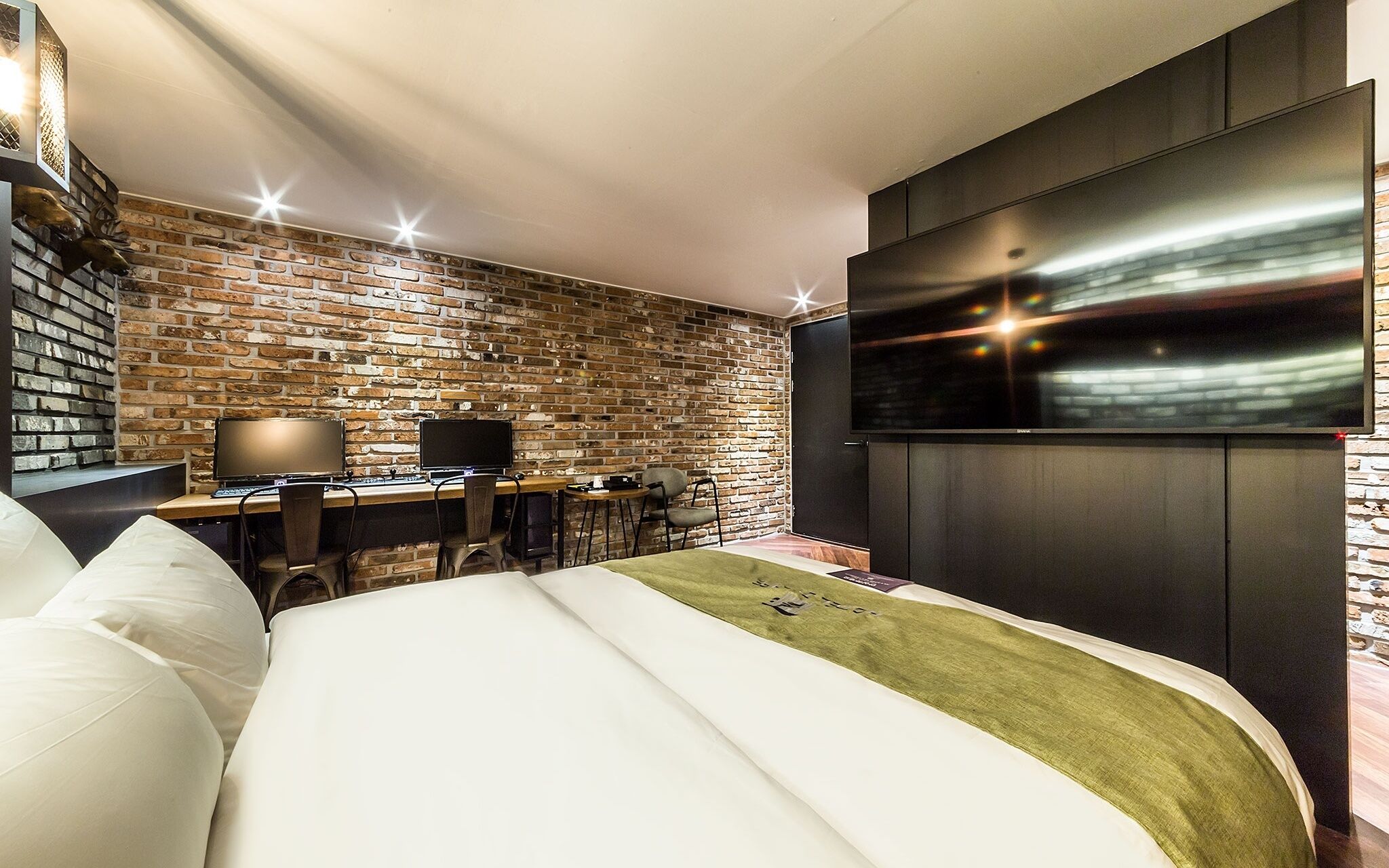 Sanbon Hotel in Cafe