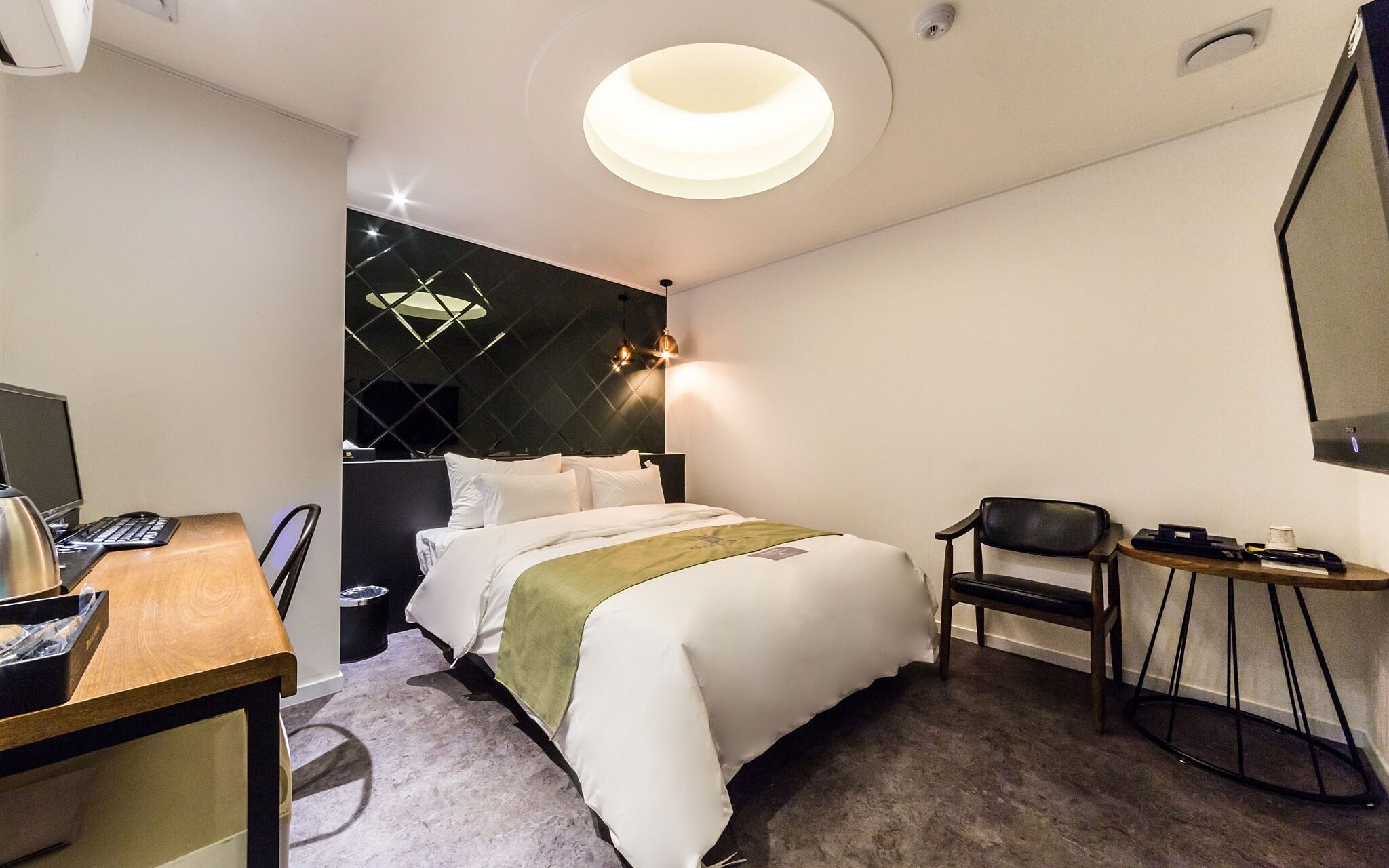 Sanbon Hotel in Cafe