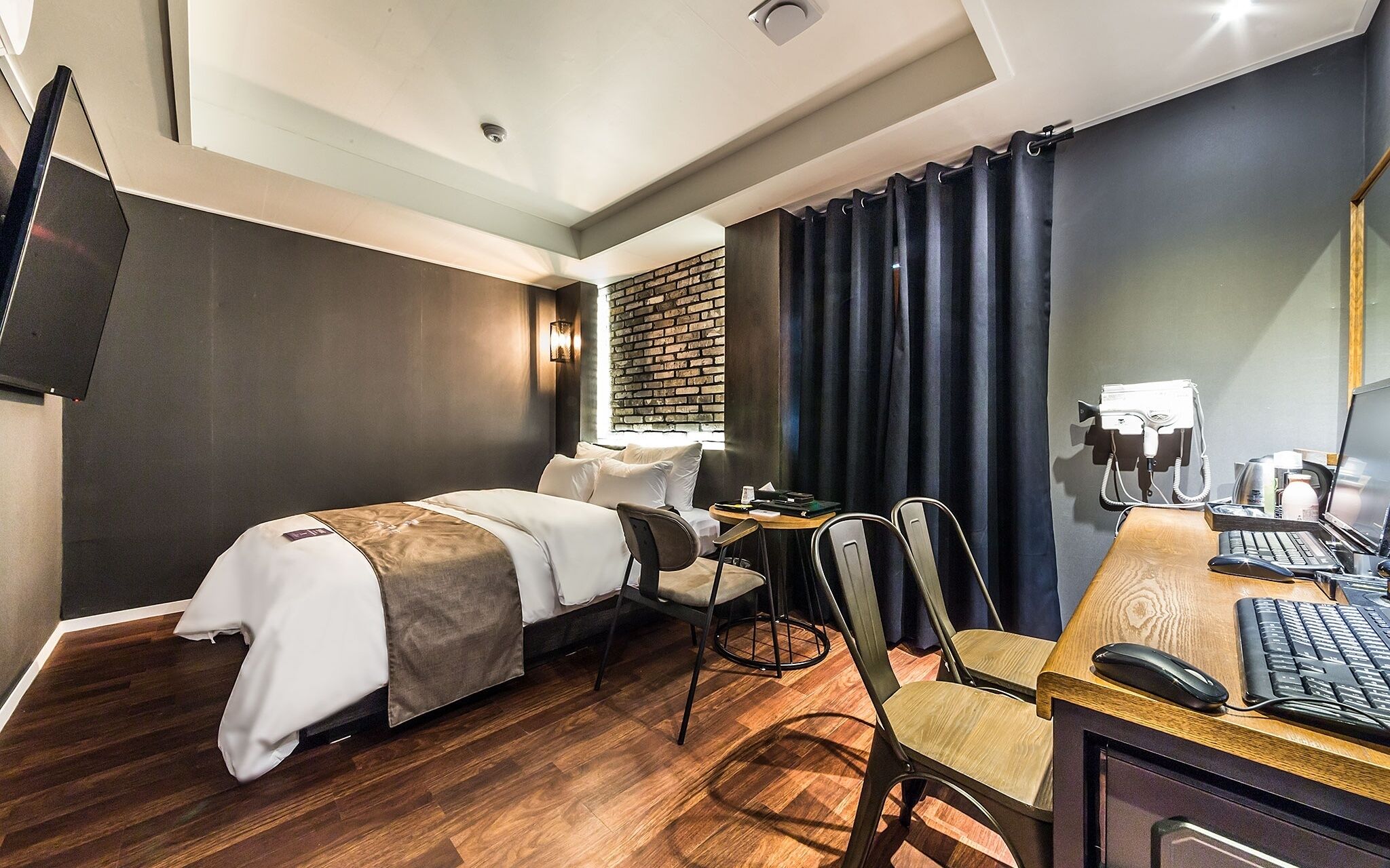 Sanbon Hotel in Cafe