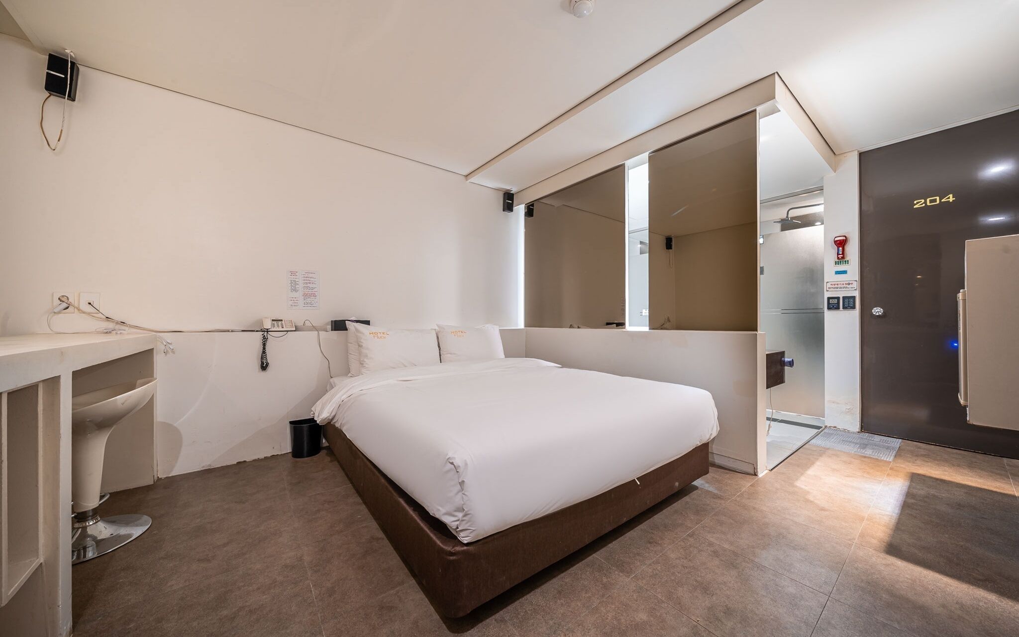 Hanam Lucy Hotel