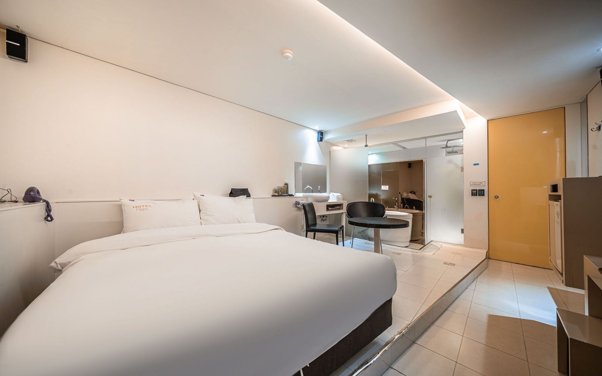 Hanam Lucy Hotel