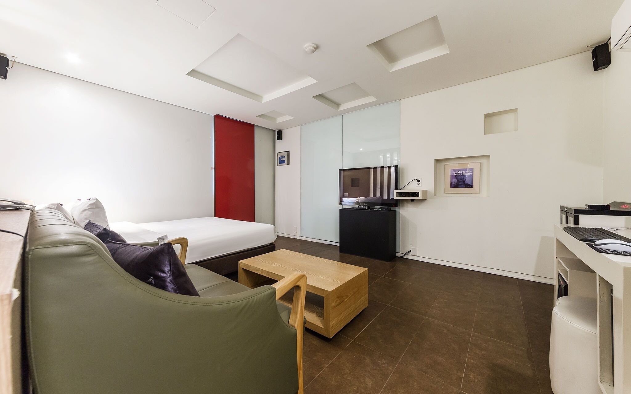 Hanam Lucy Hotel