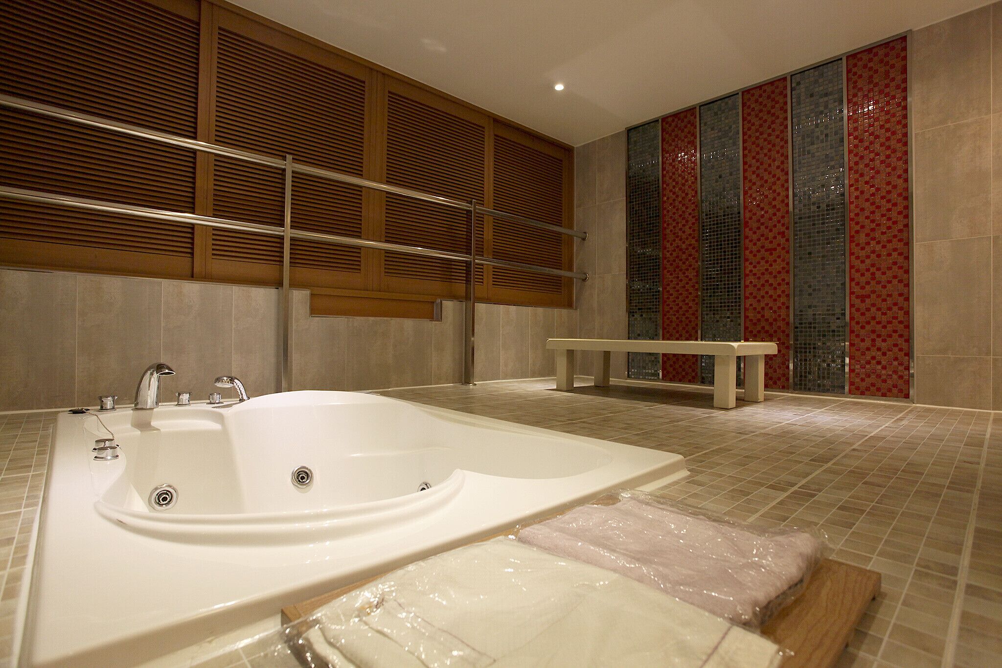 Chelsea The Premium Hotel