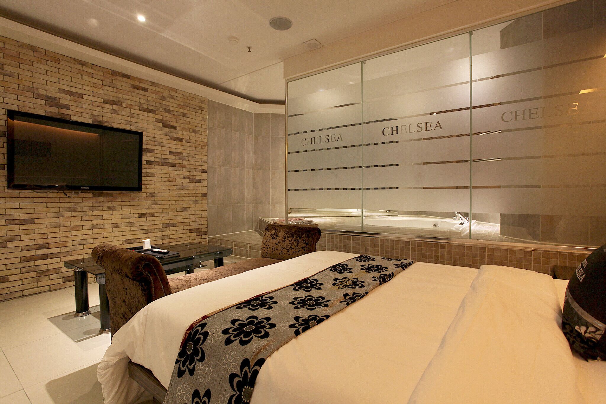 Chelsea The Premium Hotel