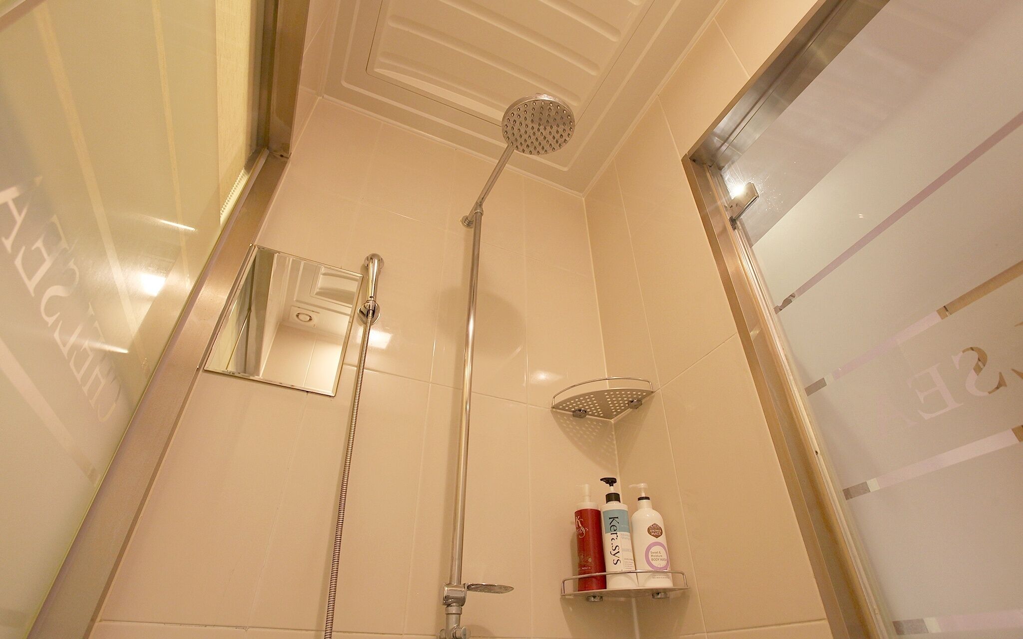 Chelsea The Premium Hotel