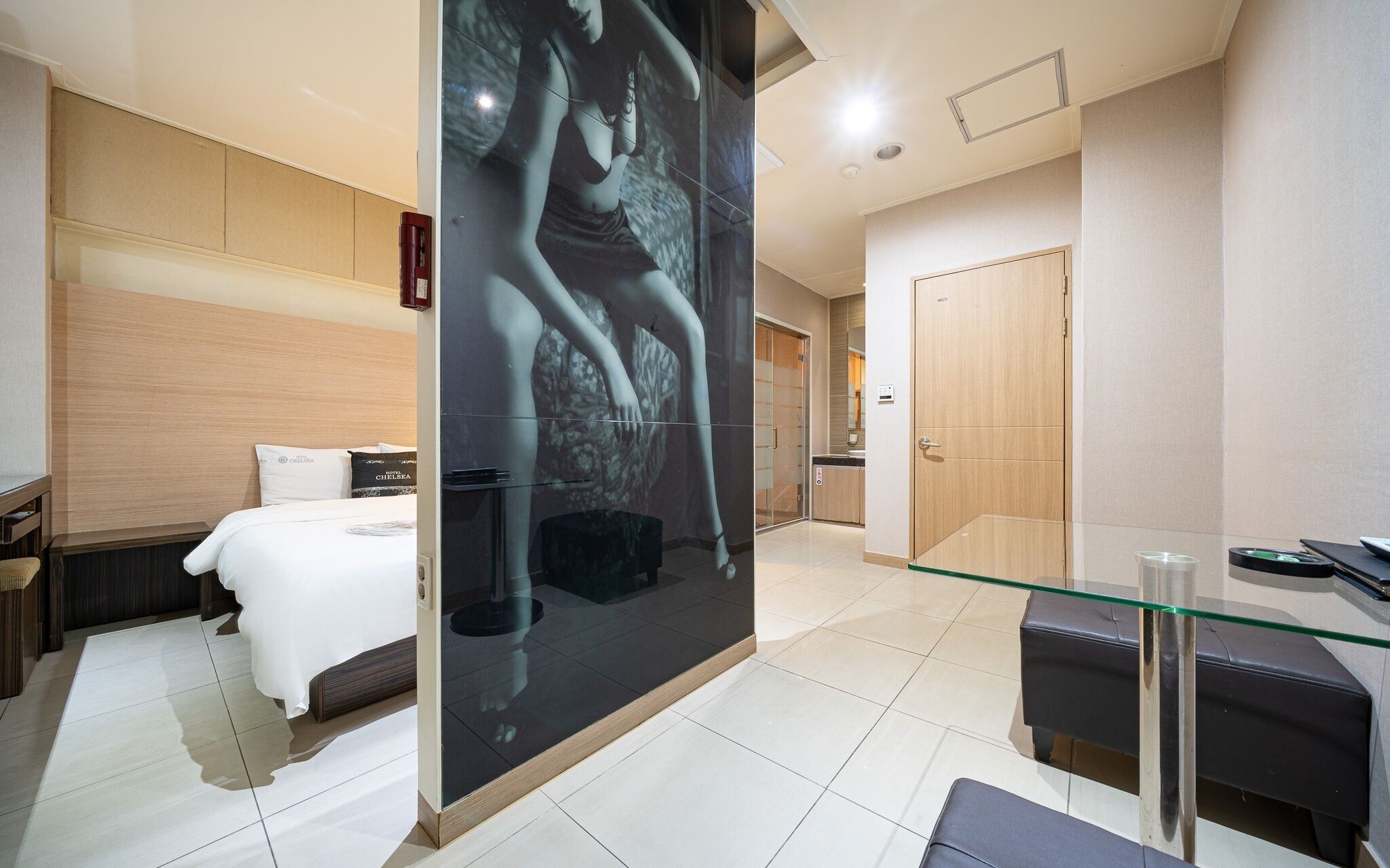 Chelsea The Premium Hotel
