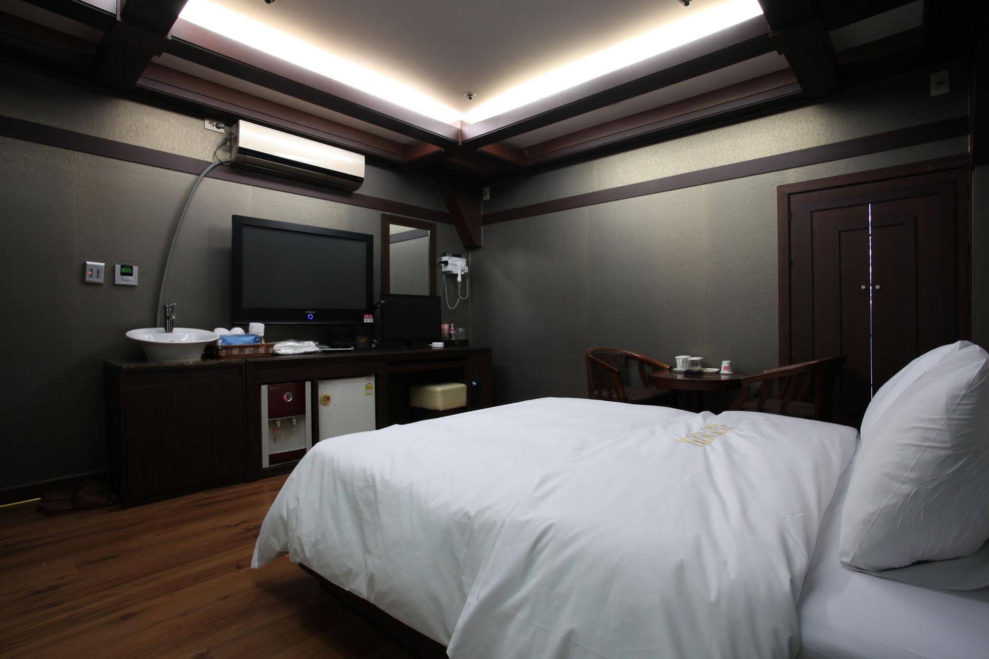 Cozy Hotel Dongtan