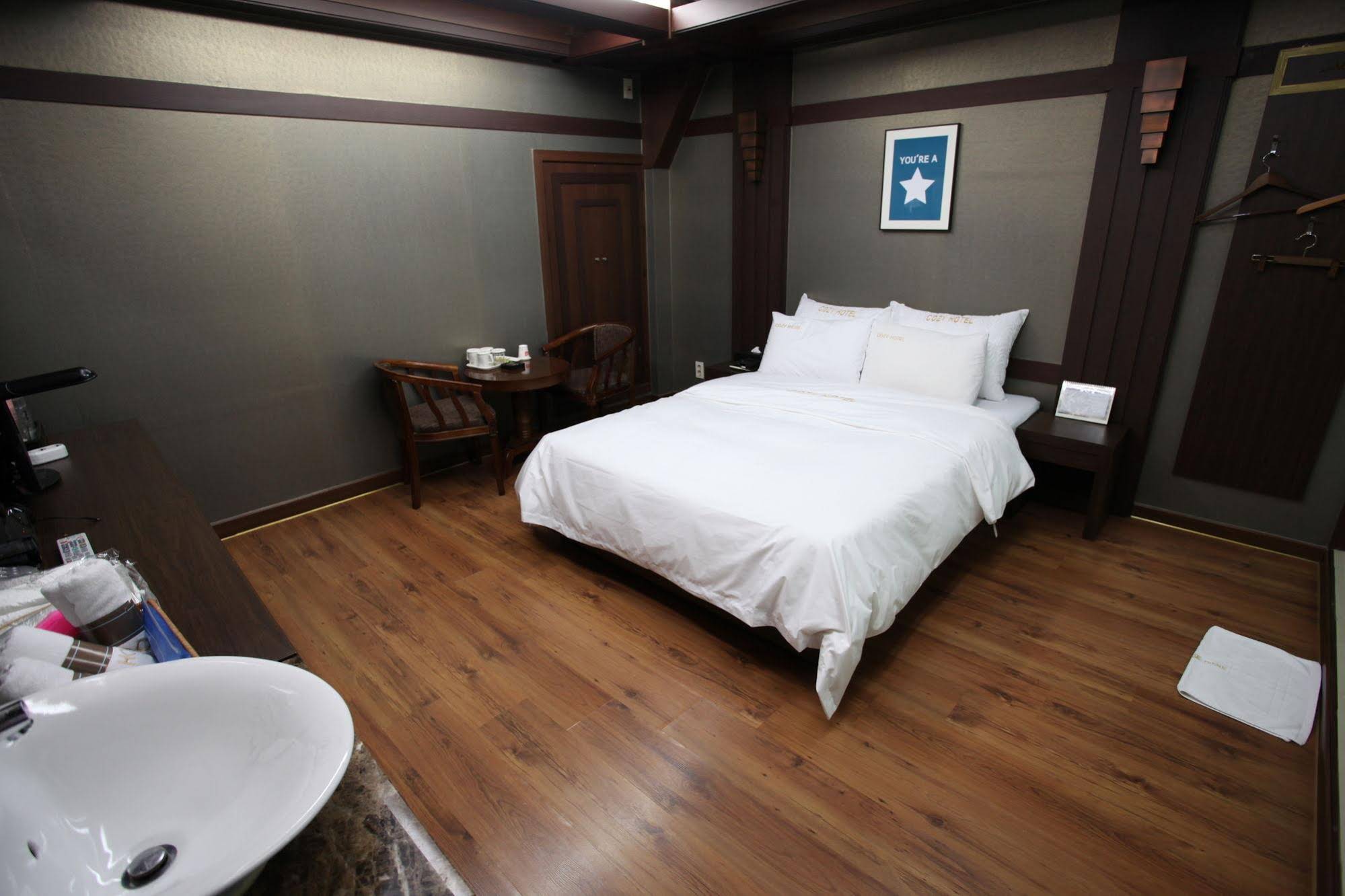 Cozy Hotel Dongtan