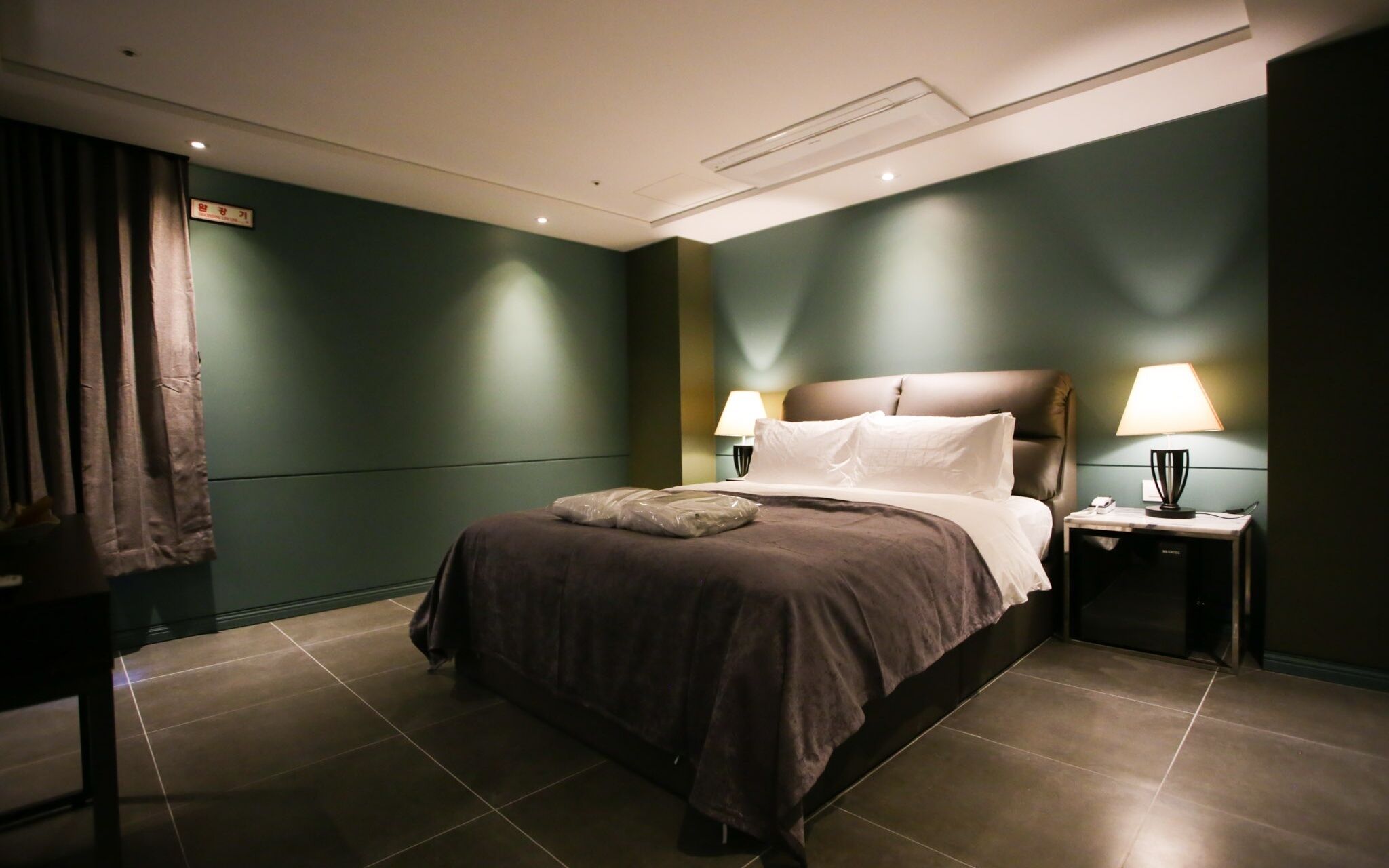 Dongtan J Boutique Hotel
