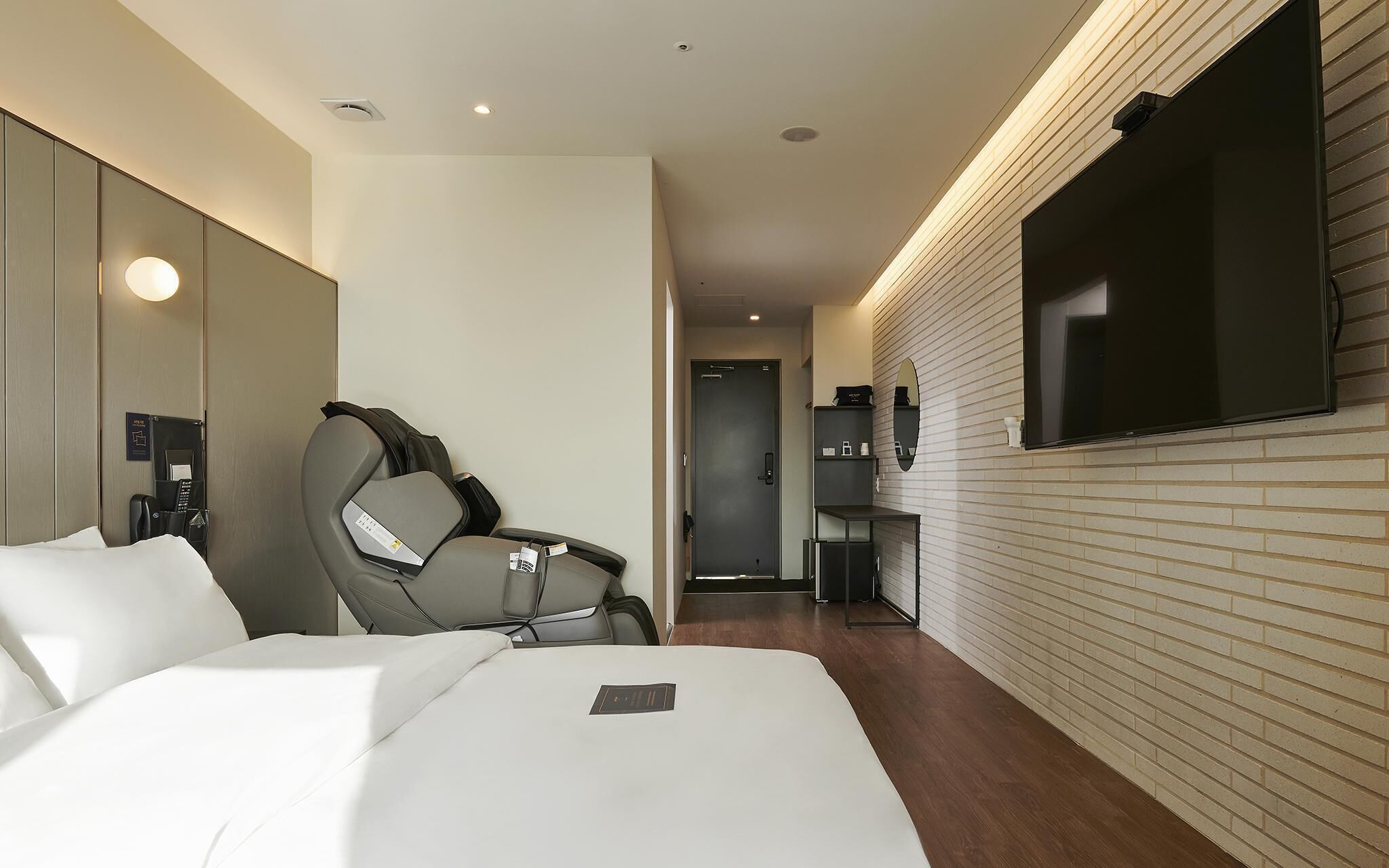 Dongtan Station Obut Hotel