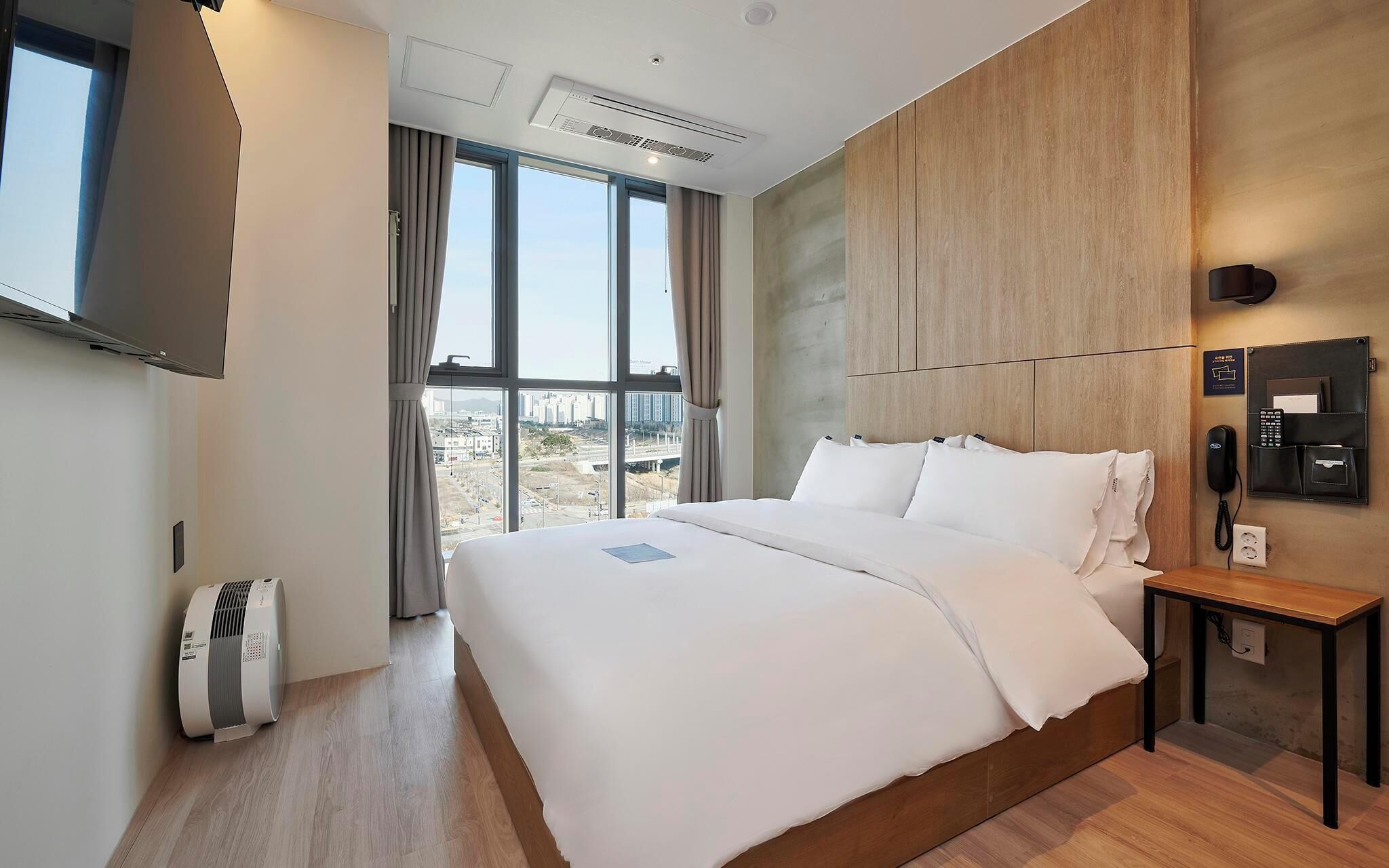 Dongtan Station Obut Hotel