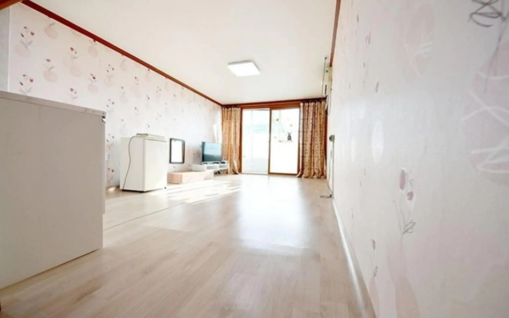 Hwaseong J House Pension