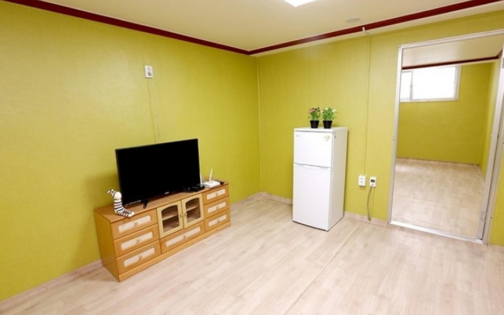 Hwaseong J House Pension