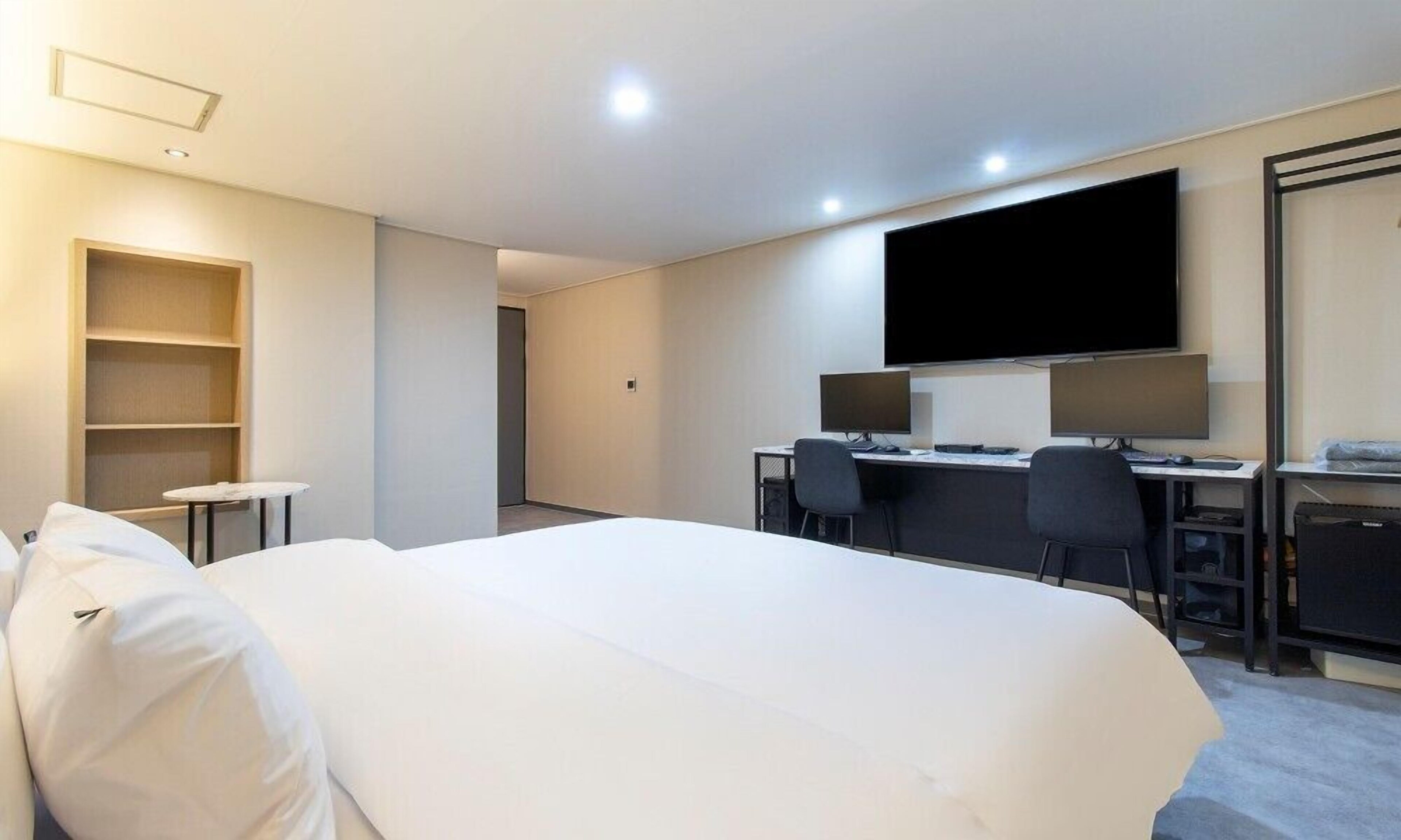 Hwaseong Stay13 Hotel