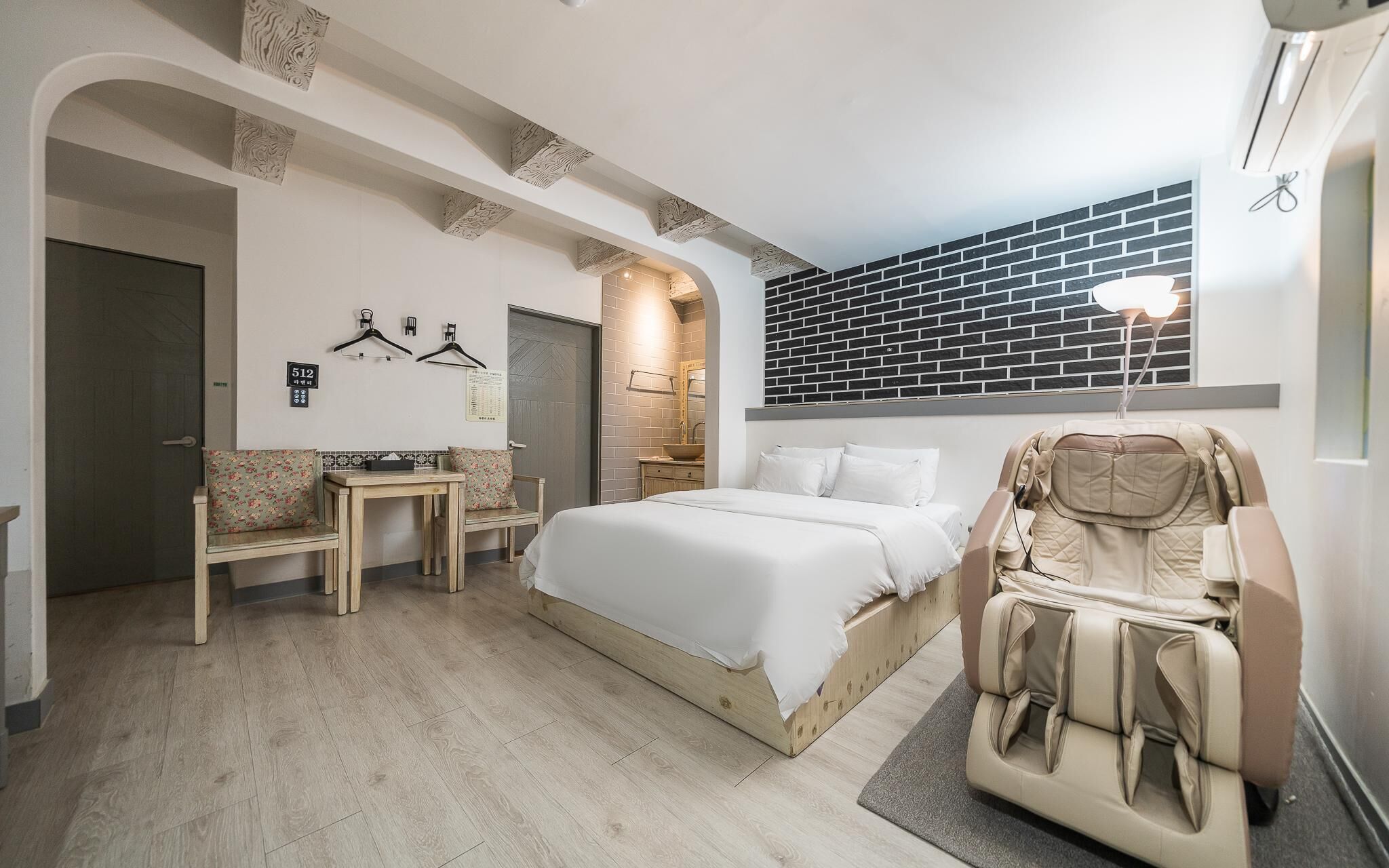 Hwaseong Wolmun Lavender Onchen Hotel