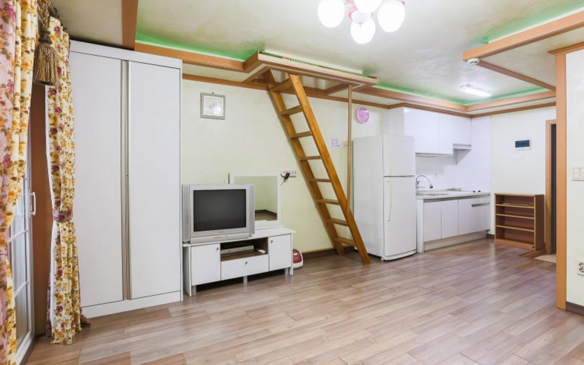 Hwaseong Yeoulteo Pension