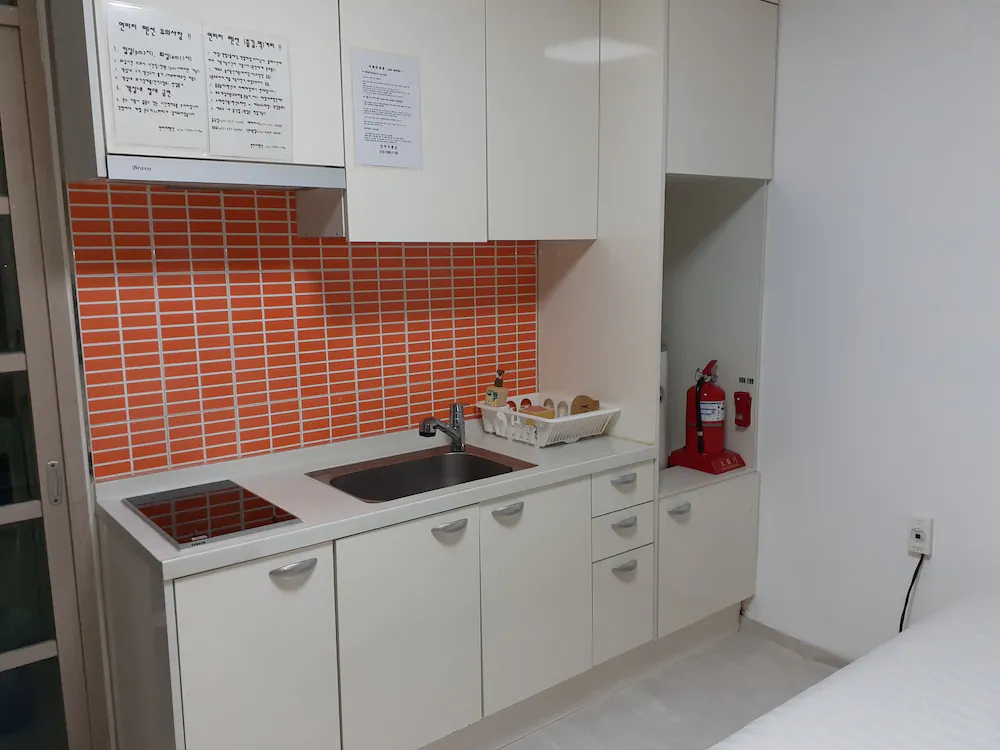 Jebudo Yeonliji Pension